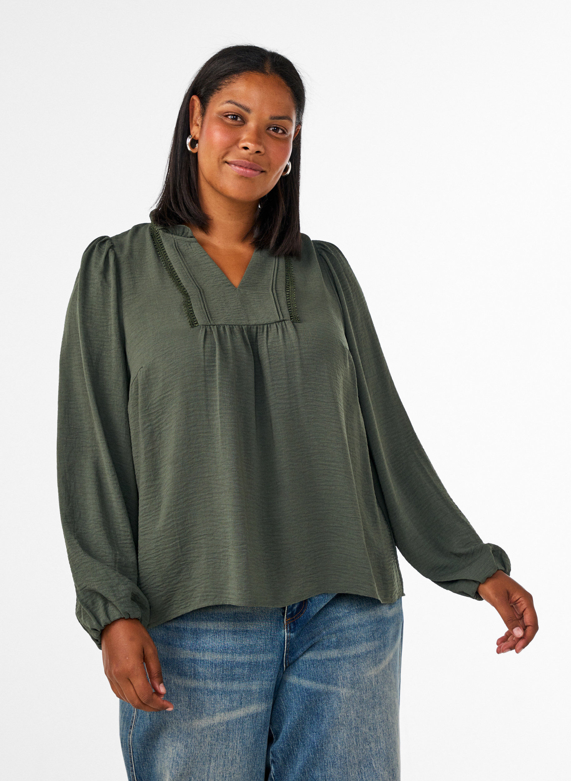 Bluse med V-udsk&aelig;ring og crochetb&aring;nd, Gr&oslash;n, Model