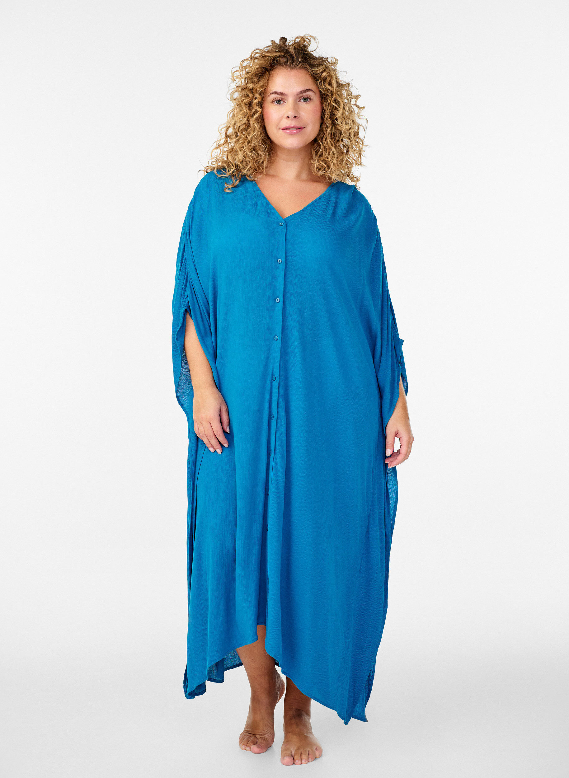 Zizzi Kaftan strandkjole med knapper, Bl&aring;, Model image number 0