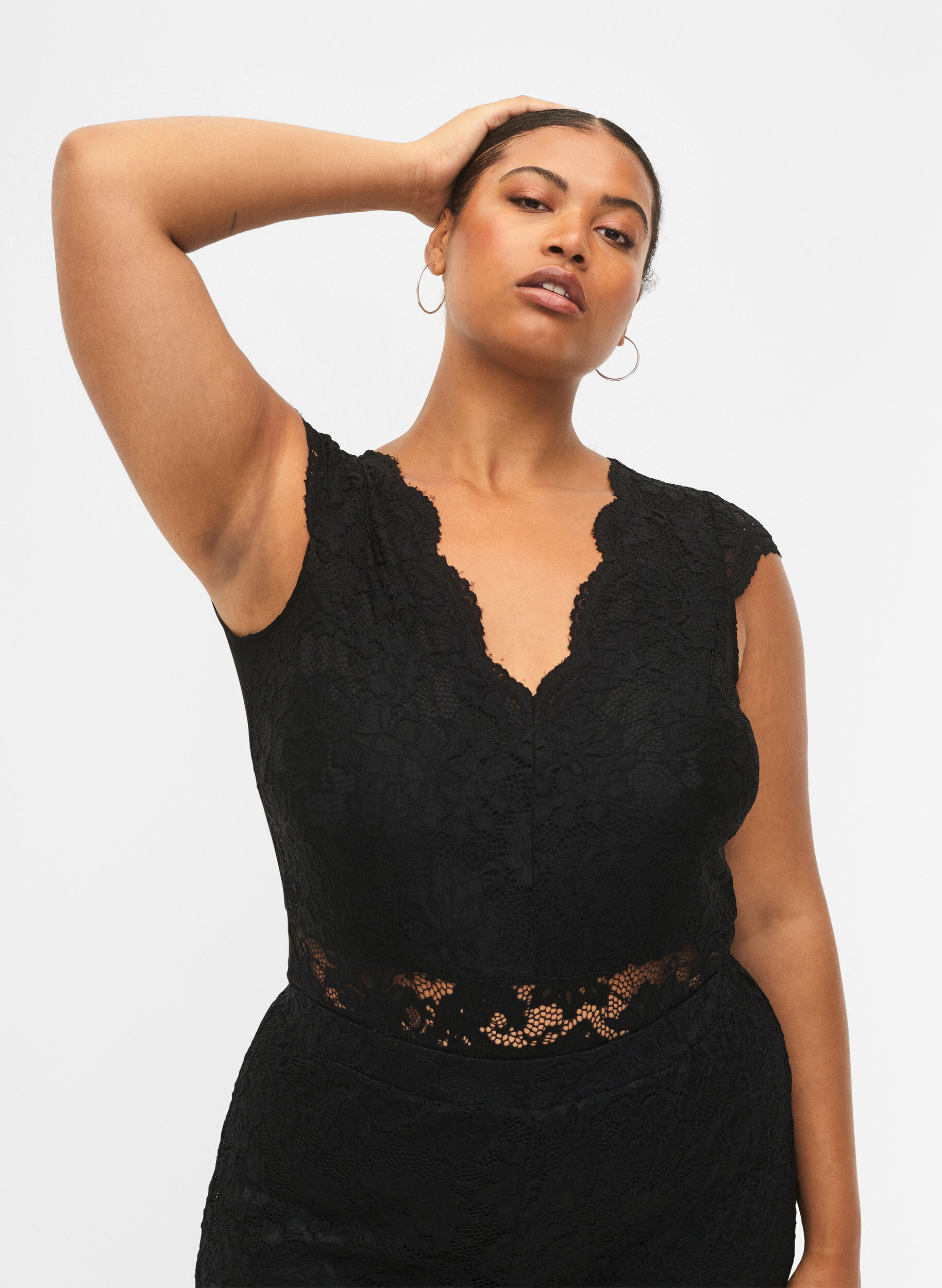 Zizzi Bodystocking med blonder og v-udsk&aelig;ring, Black, Model image number 0