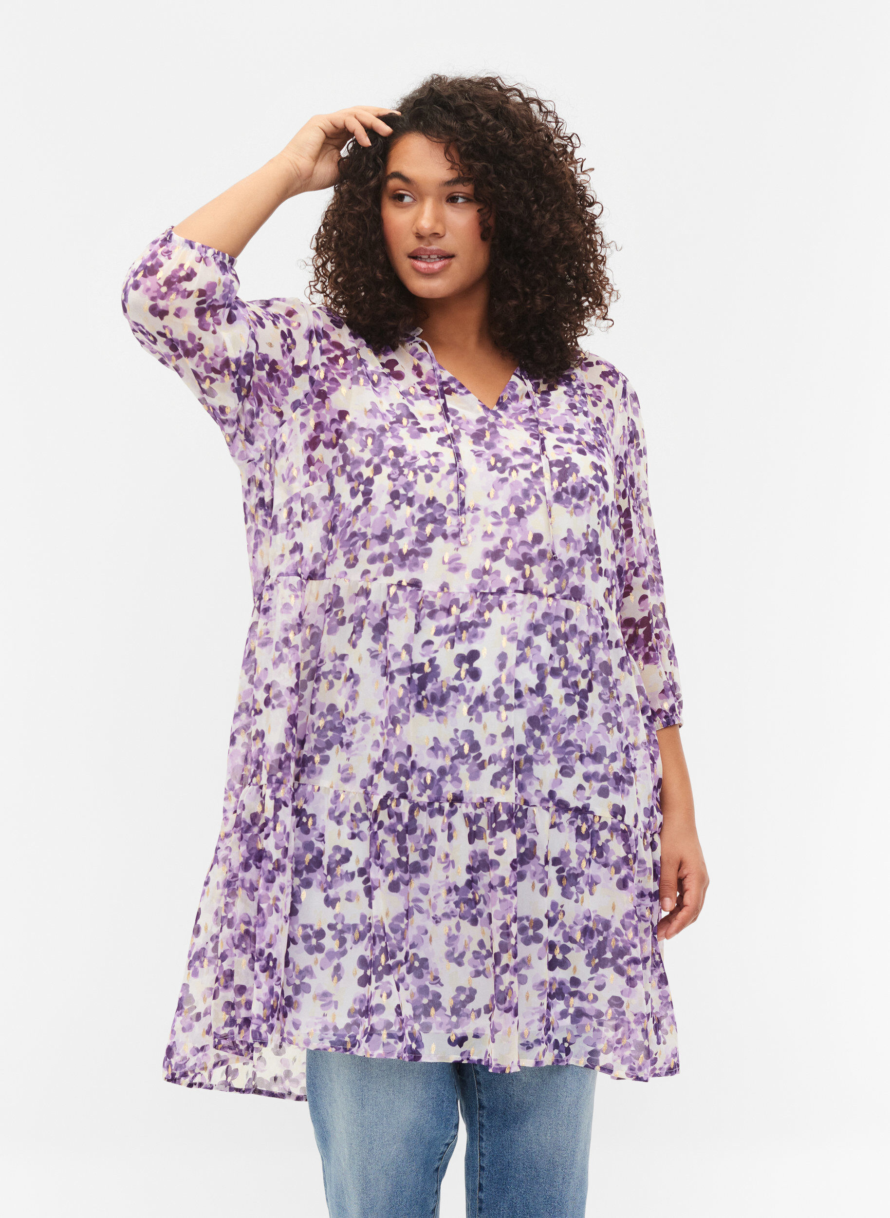 Zizzi Tunika med blomsterprint og lurex, Beige/Purple Flower, Model image number 0