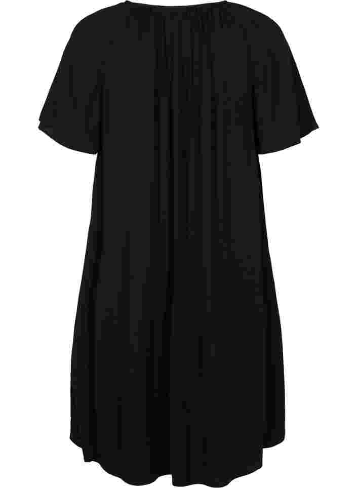 Kortærmet kjole i viskose, Black, Packshot image number 1