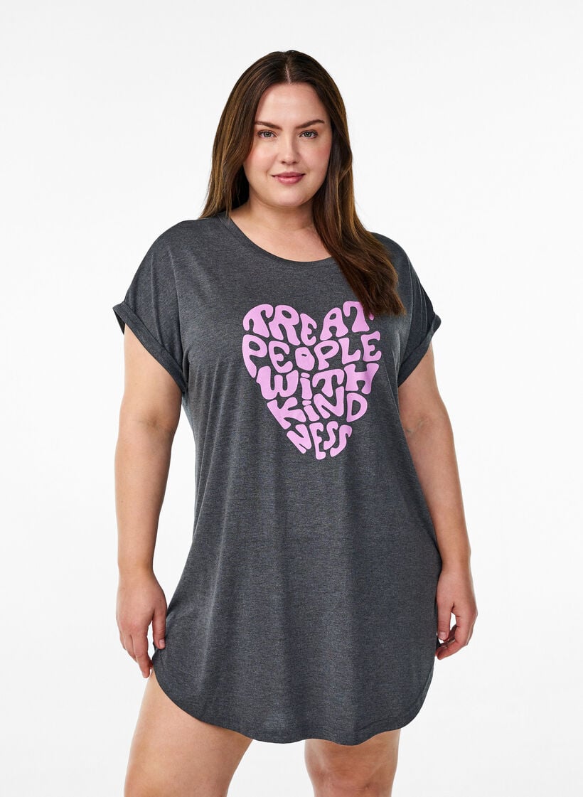 Kort&aelig;rmet natkjole med tekstprint, Sort, Model image number 0