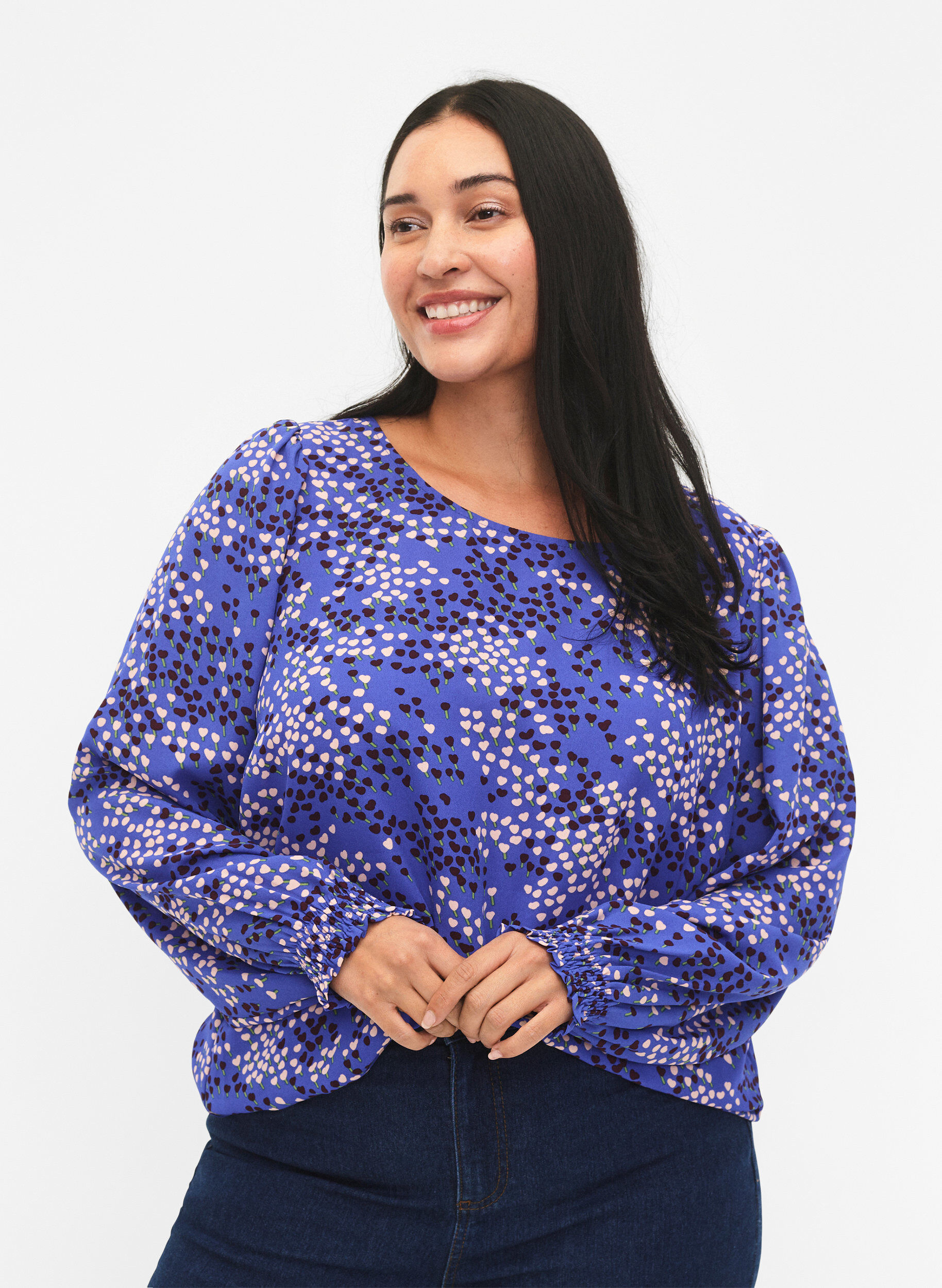 Zizzi FLASH - Lang&aelig;rmet bluse med smock og print, Dazzling Blue AOP, Model image number 0