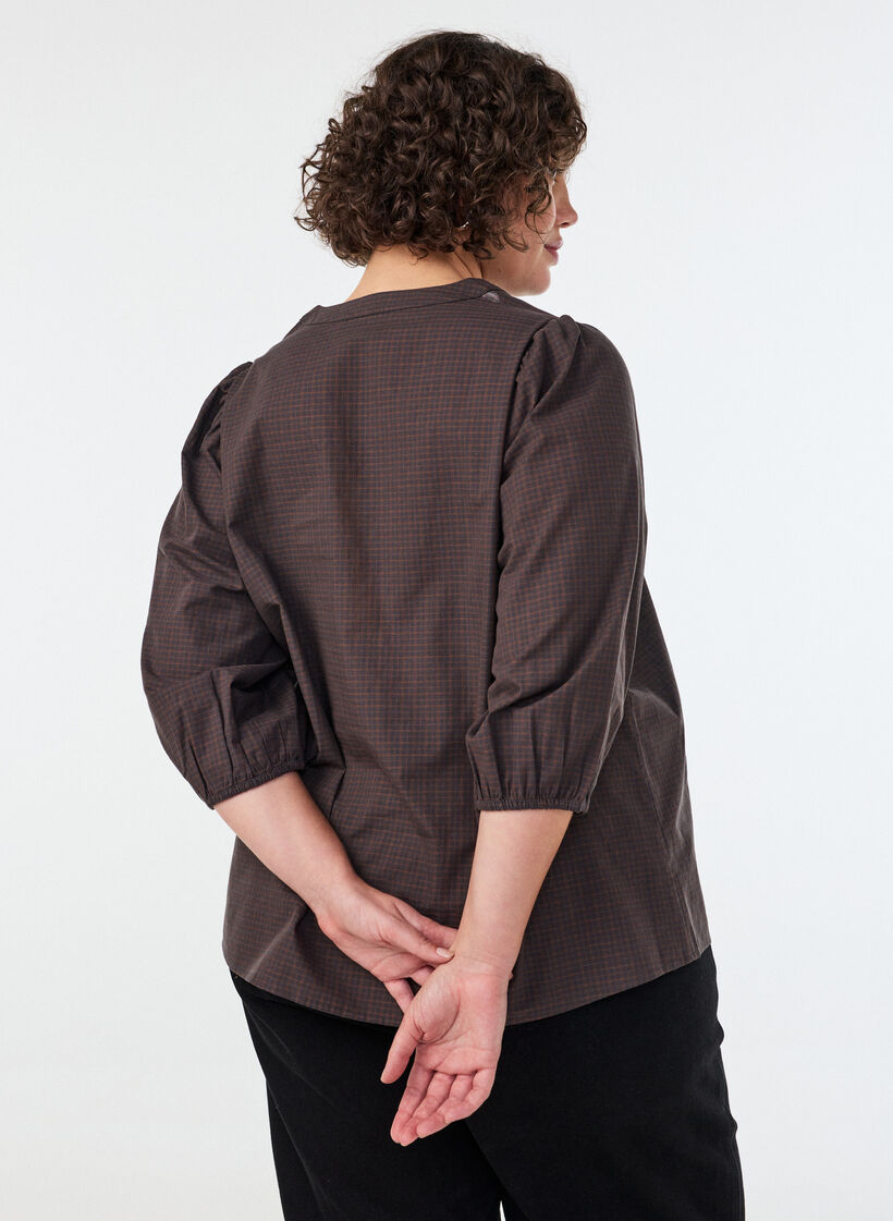 Ternet bluse med V-hals og 3/4-&aelig;rmer, Brun, Model image number 2