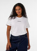 T-shirt i bomuld med tekstbadge, Hvid, Model image number 0
