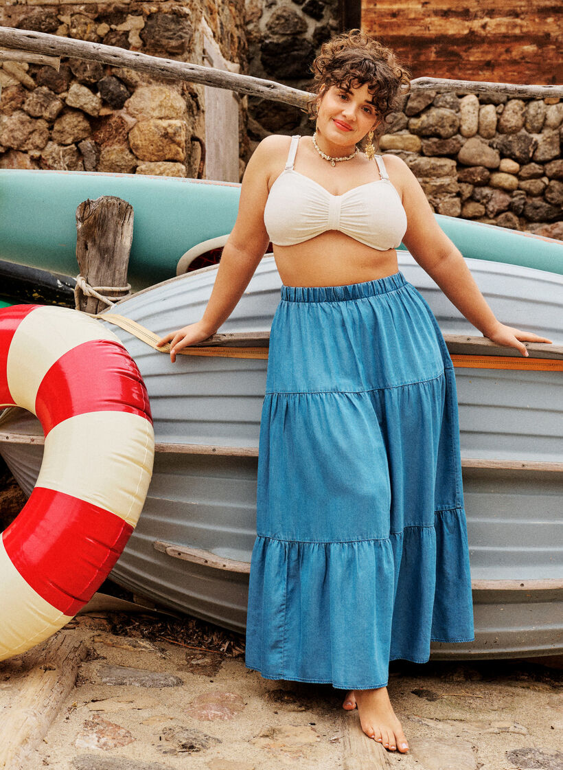 Denim maxinederdel med fl&aelig;ser, Bl&aring;, Image