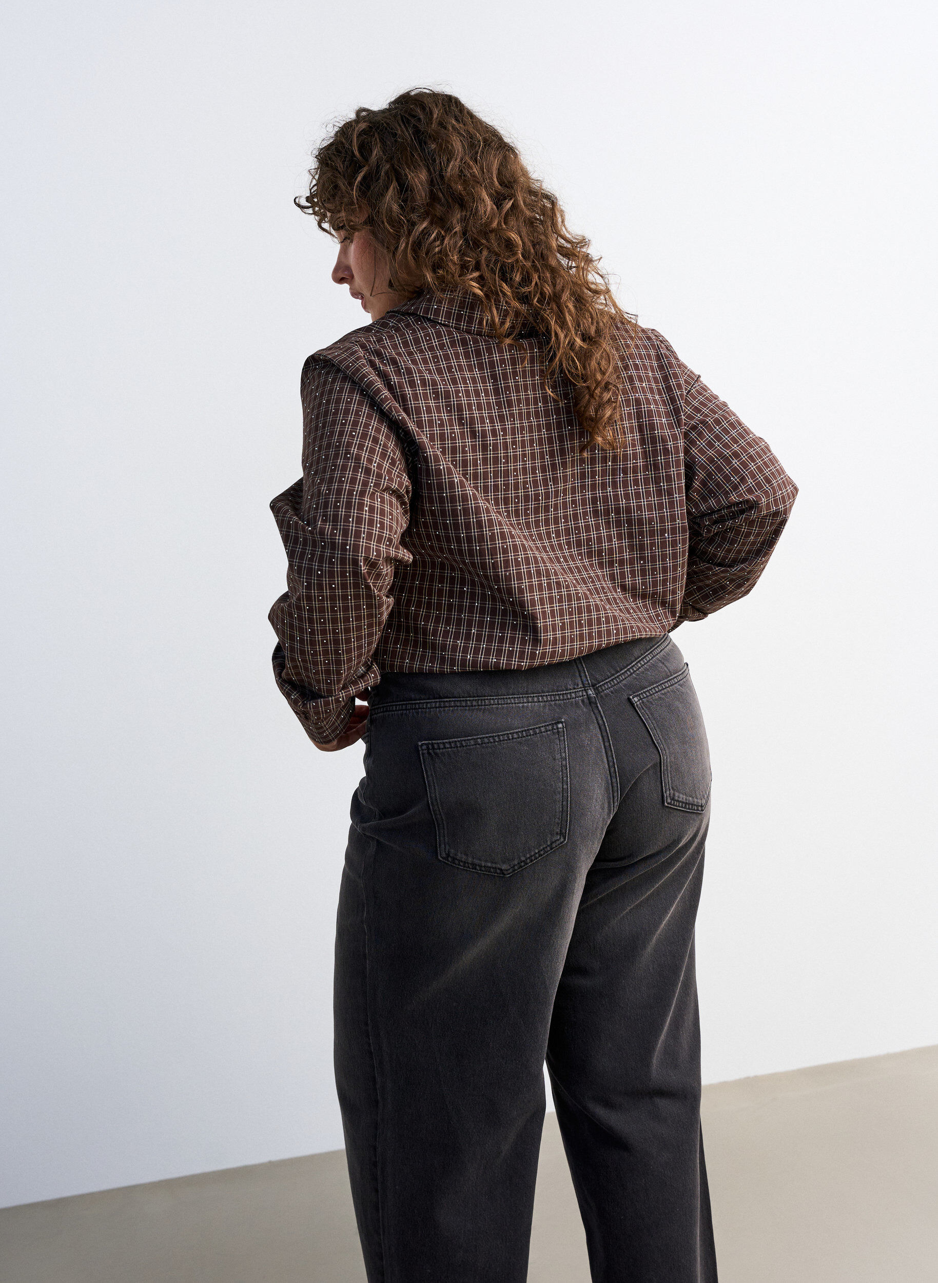 ZizziTernet skjorte med rhinsten, Brun, Model image number 2