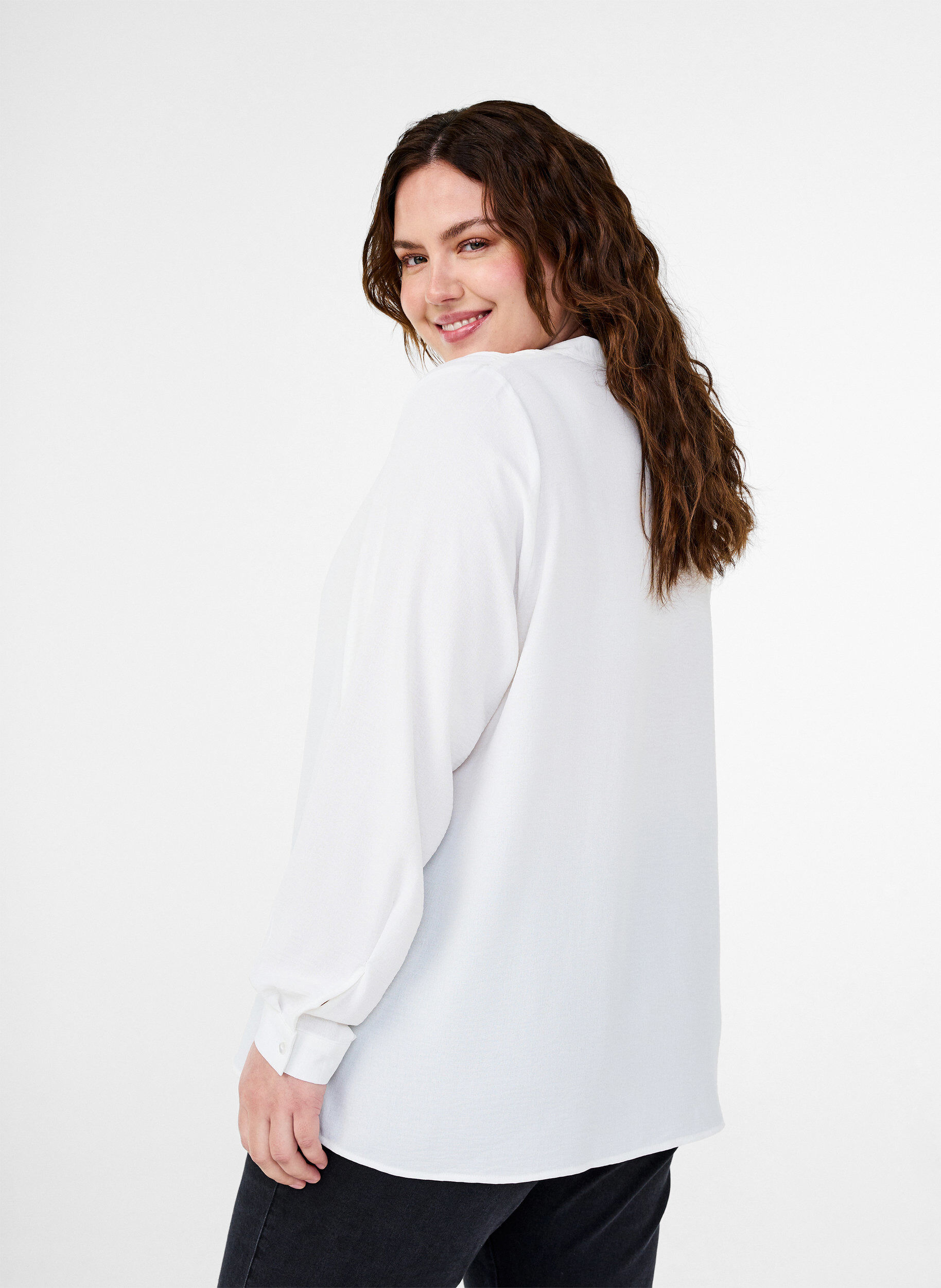 Zizzi Lang&aelig;rmet skjortebluse med v-hals, Bright White, Model image number 1