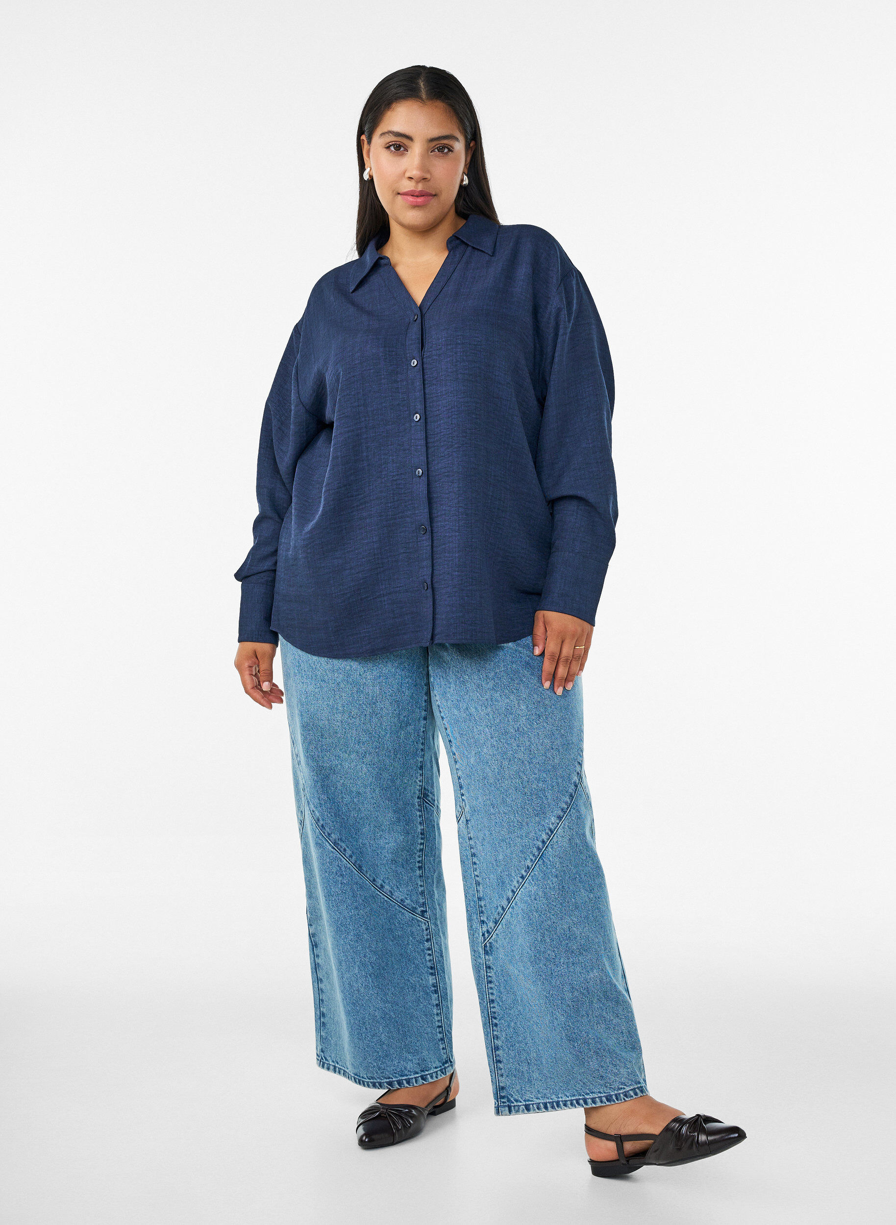 ZizziL&oslash;s skjorte med V-udsk&aelig;ring, Bl&aring;, Model image number 1