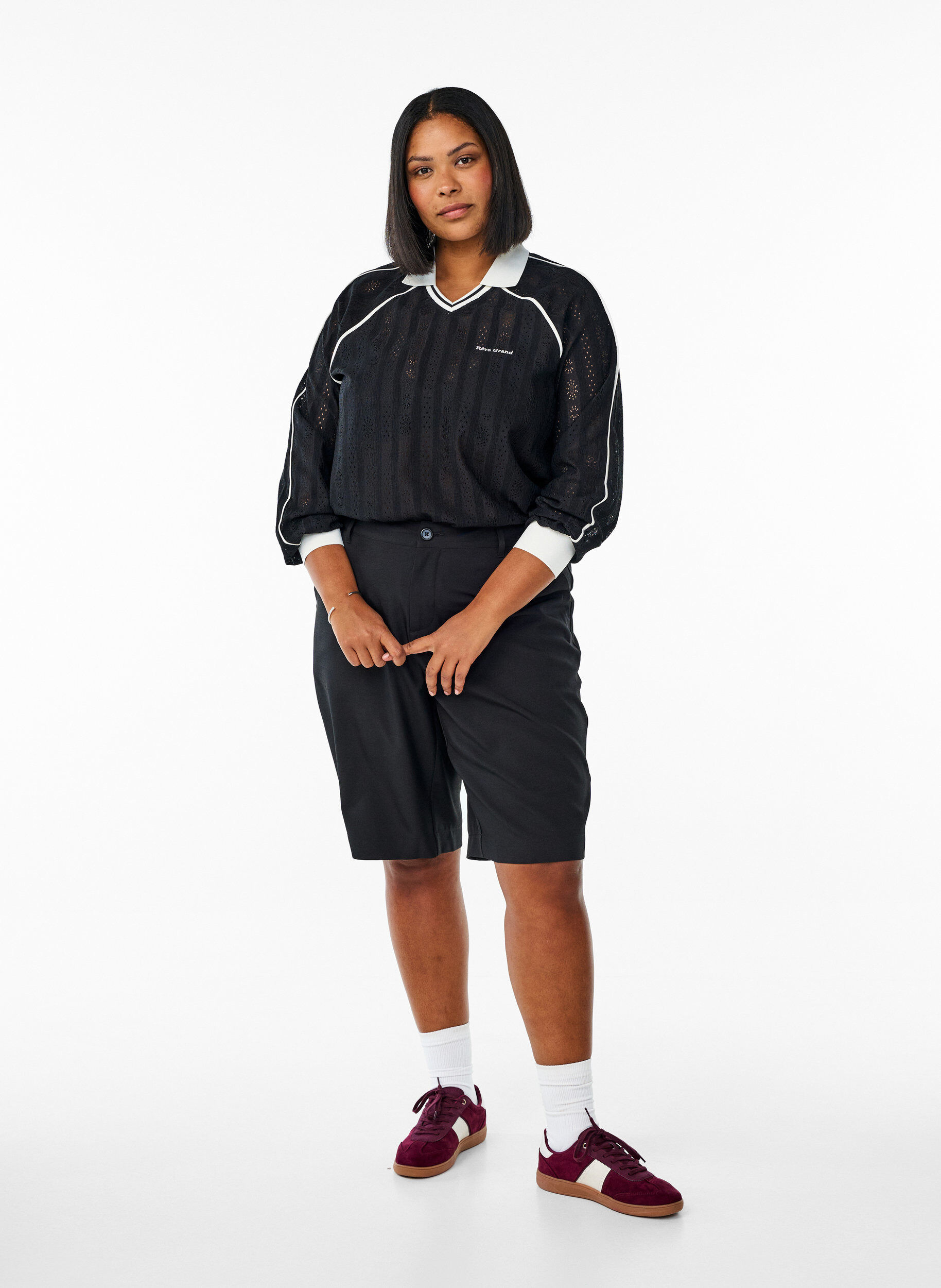 Zizzi Bluse i strukturm&oslash;nstret jersey med kontrastdetaljer, Sort, Model image number 1