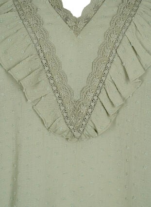 Bluse med korte ærmer og prikket struktur, Seagrass , Packshot image number 2