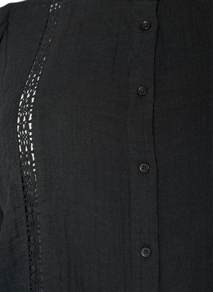 Kort&aelig;rmet bluse i bomuldsmusselin med crochetb&aring;nd, Sort, Packshot image number 2