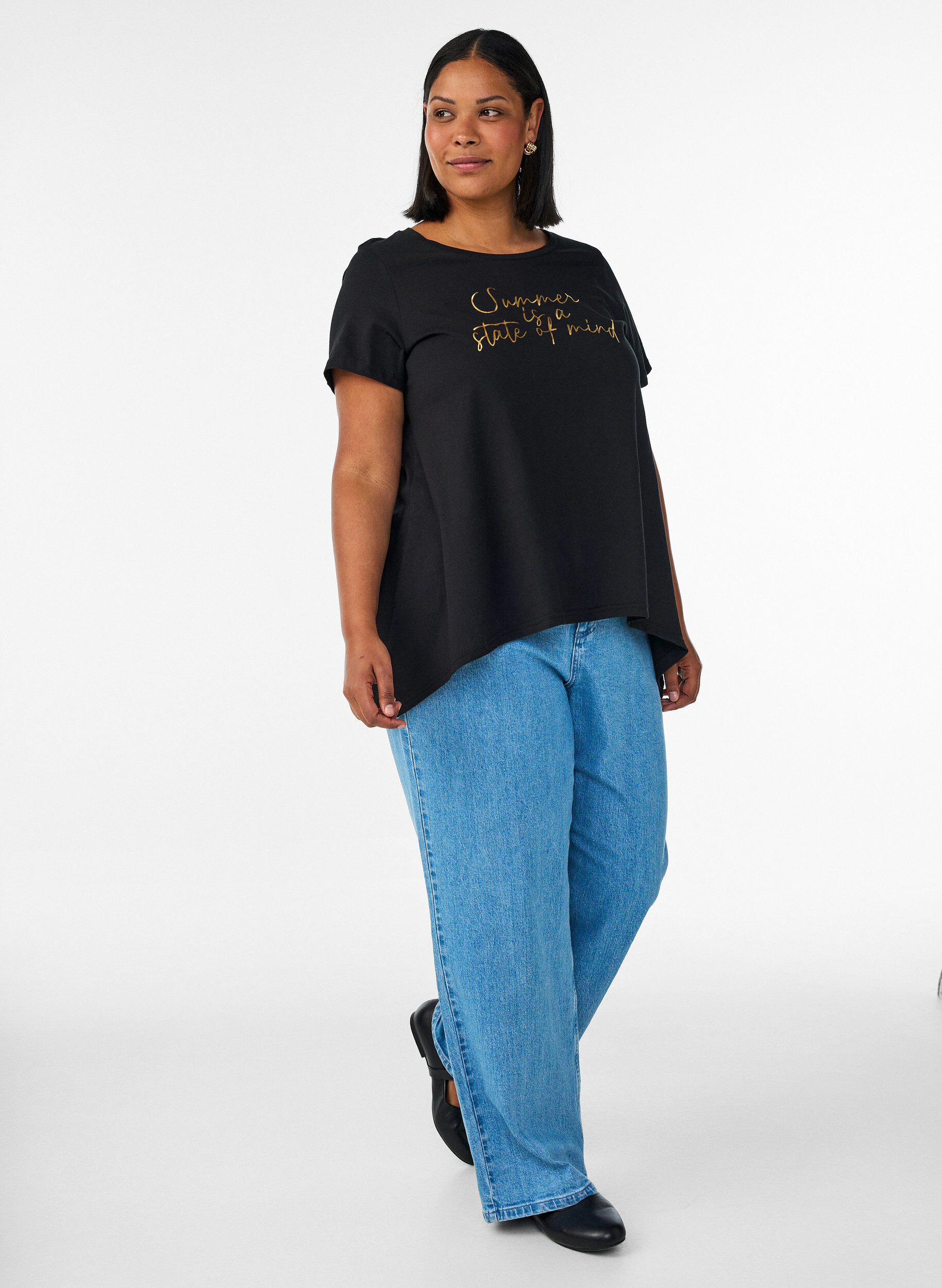 ZizziT-shirt med rund hals og A-facon, Sort, Model image number 1