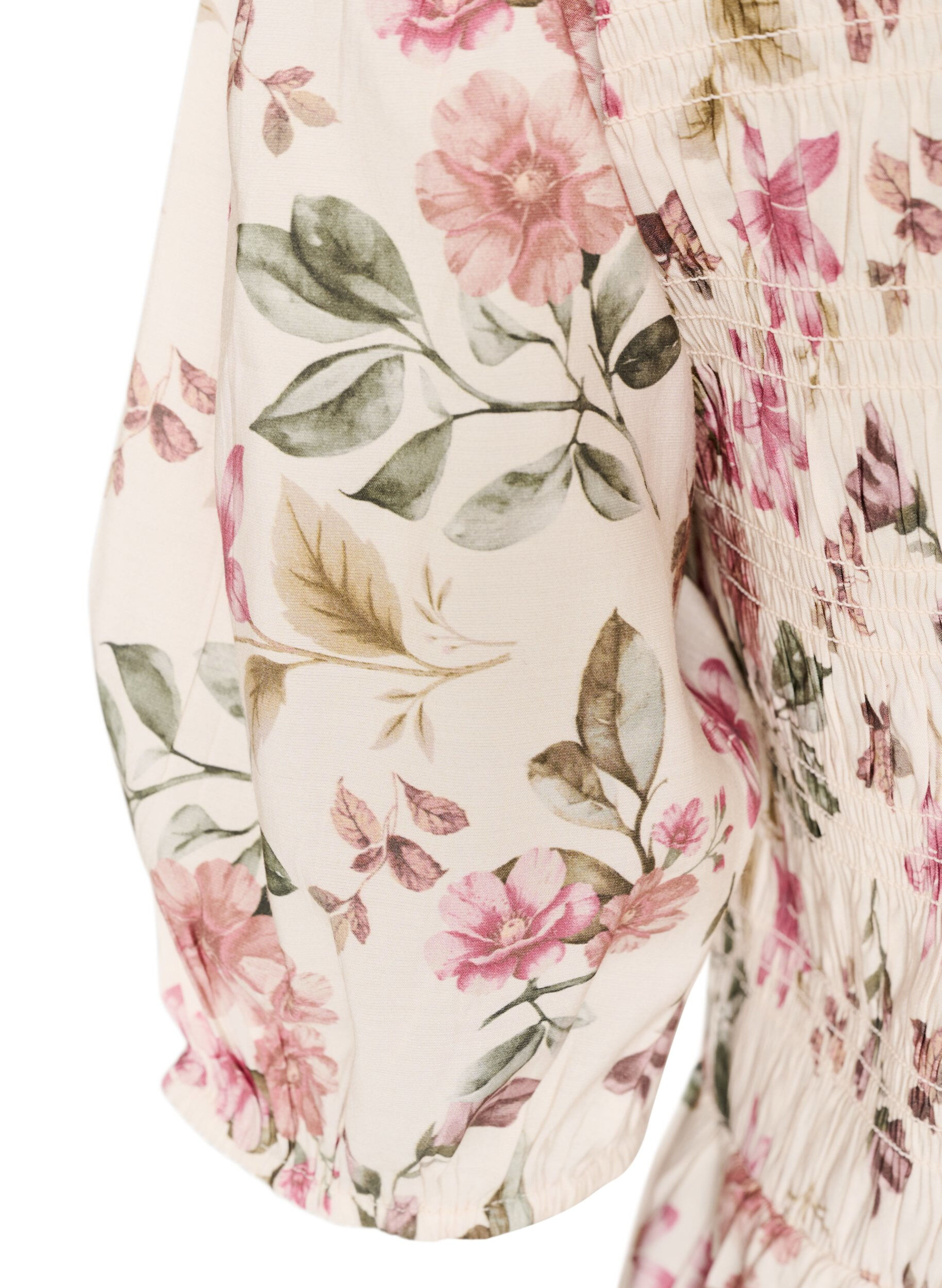 ZizziBluse i viskose med smock og peplum-effekt, Vanilla, Packshot image number 3