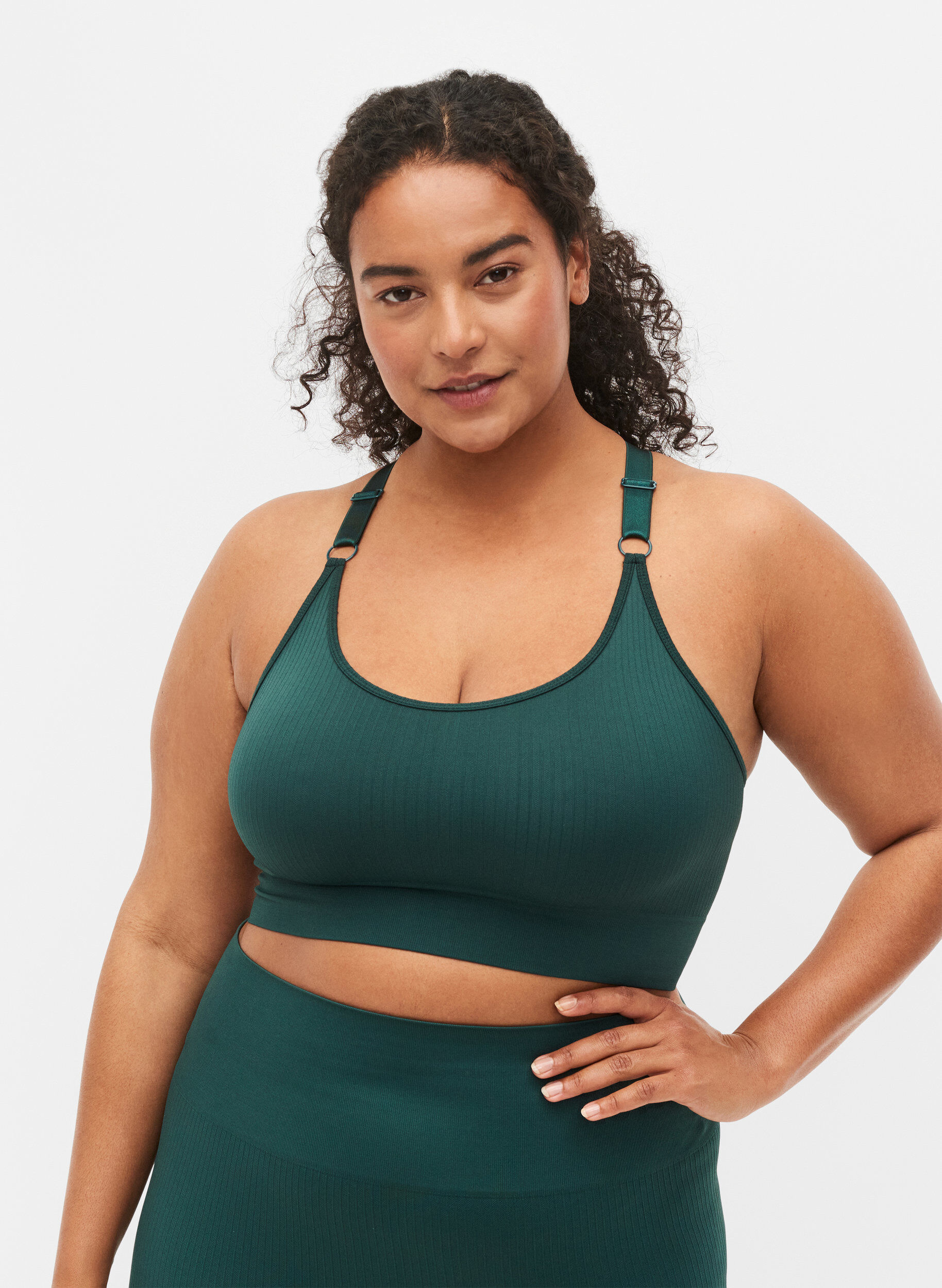 Zizzi Seamless sports bh i ribkvalitet, Pine Grove, Model image number 0