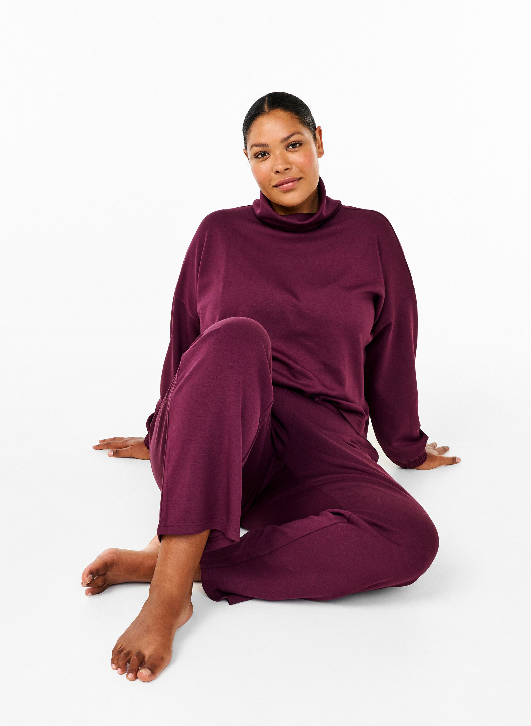 Zizzi Bluse med turtleneck i modalmix, M&oslash;rk Bordeaux, Image image number 0