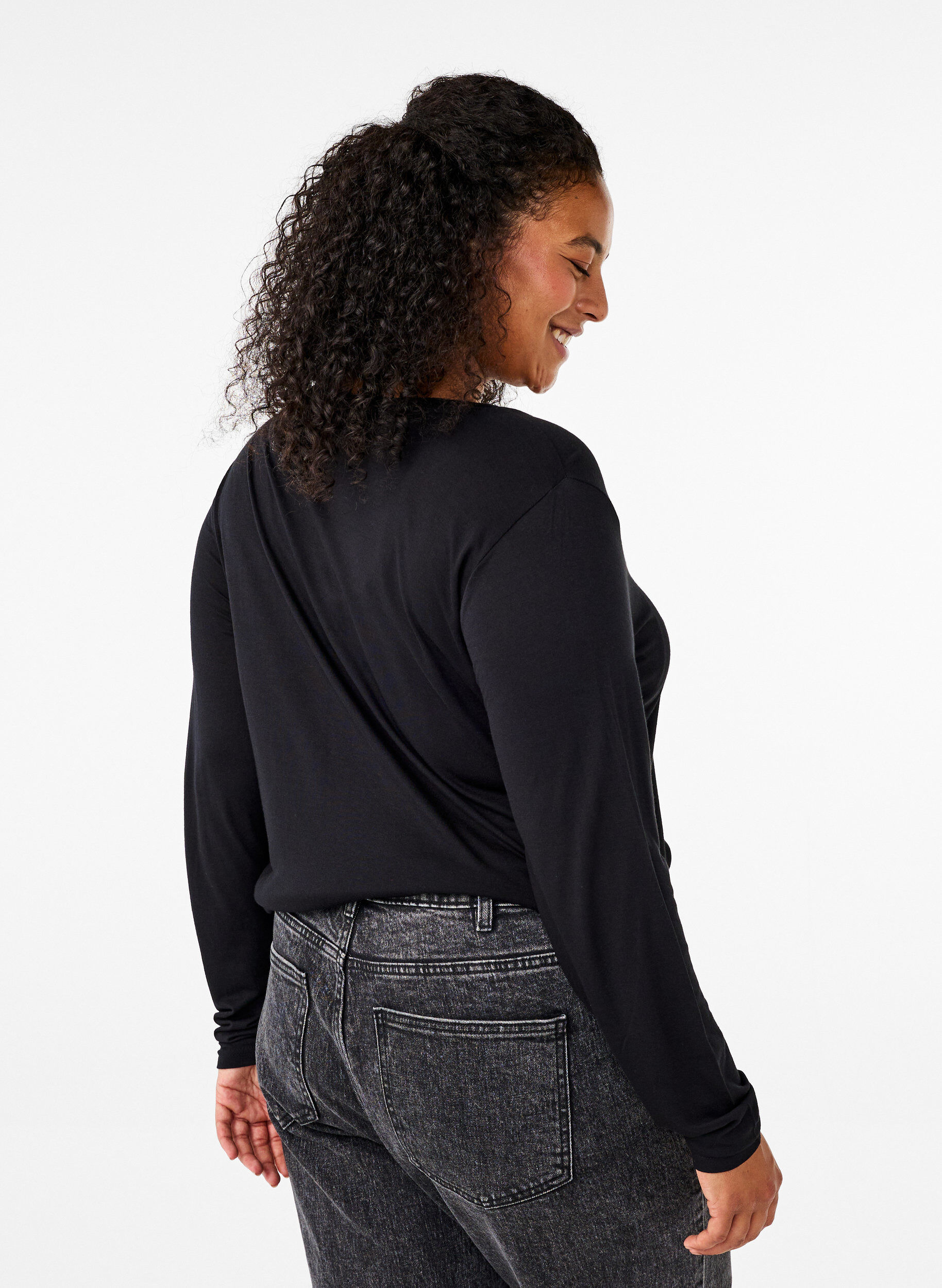 ZizziLang&aelig;rmet bluse i uld og viskose, Sort, Model image number 2
