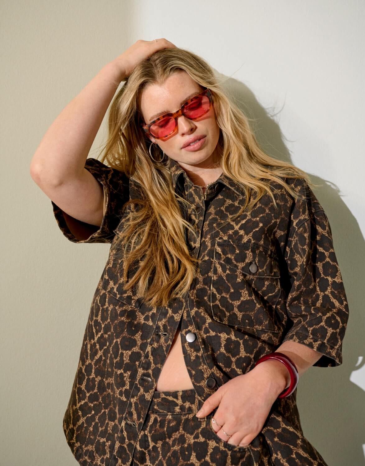 Lyser&oslash;de bluser & skjorter