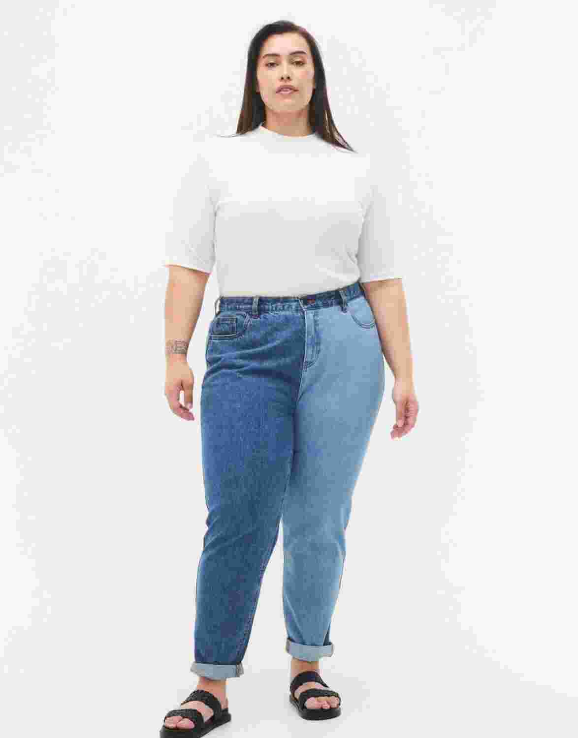 Mom jeans