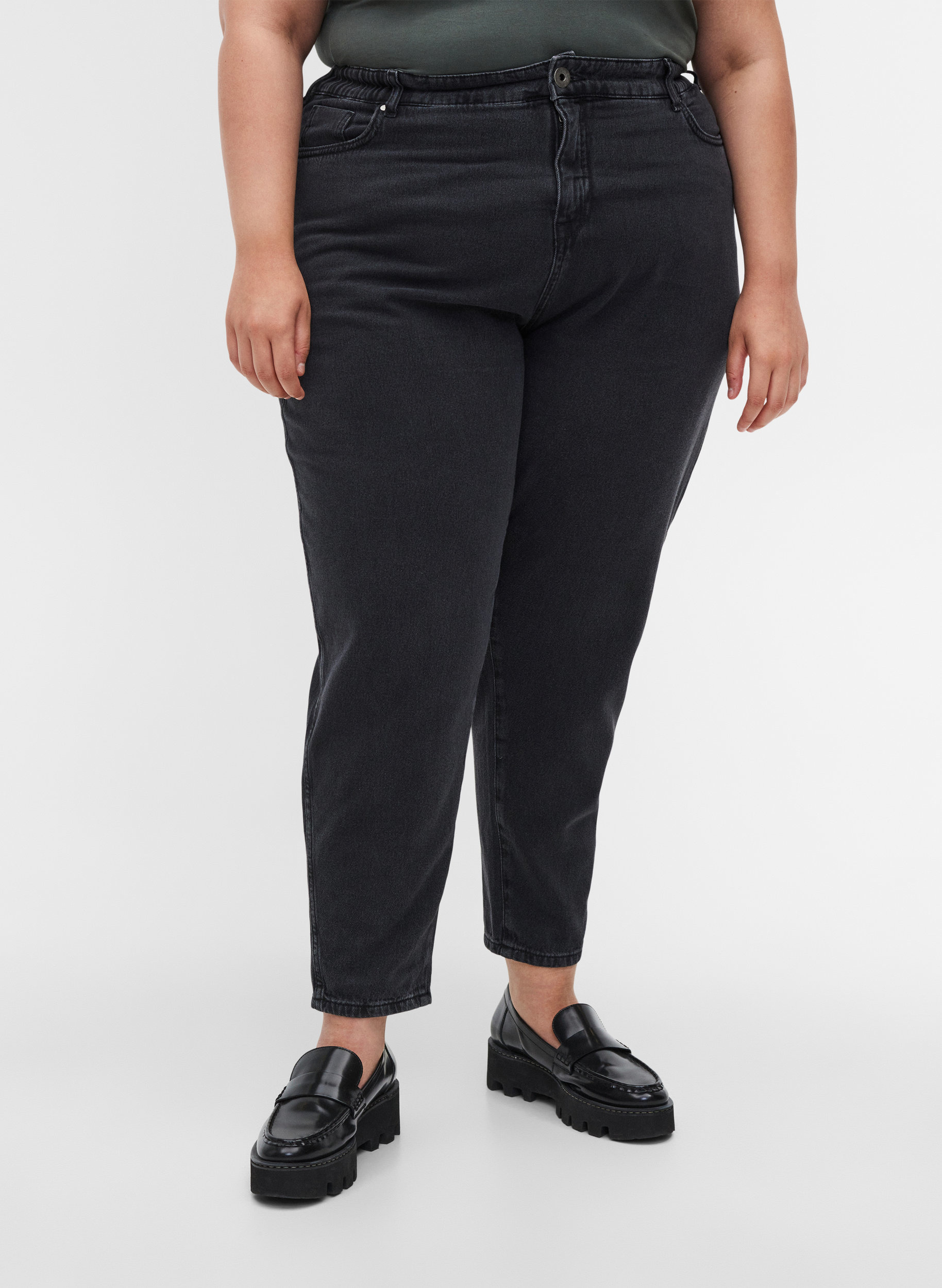 Slouchy fit Saga jeans med høj talje, Grey Denim, Model image number 2