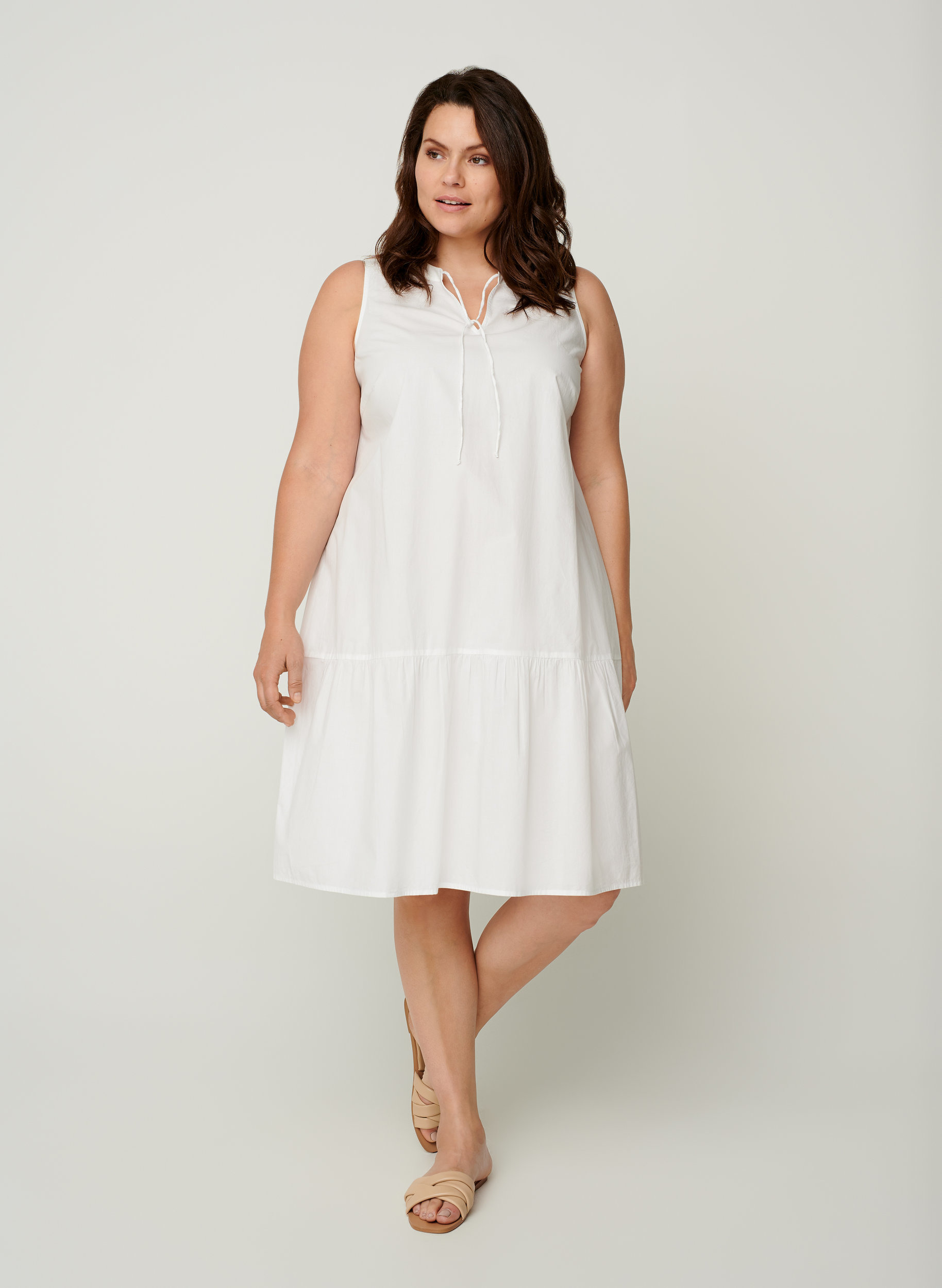 Kort bomulds kjole i a-shape, White, Model image number 2