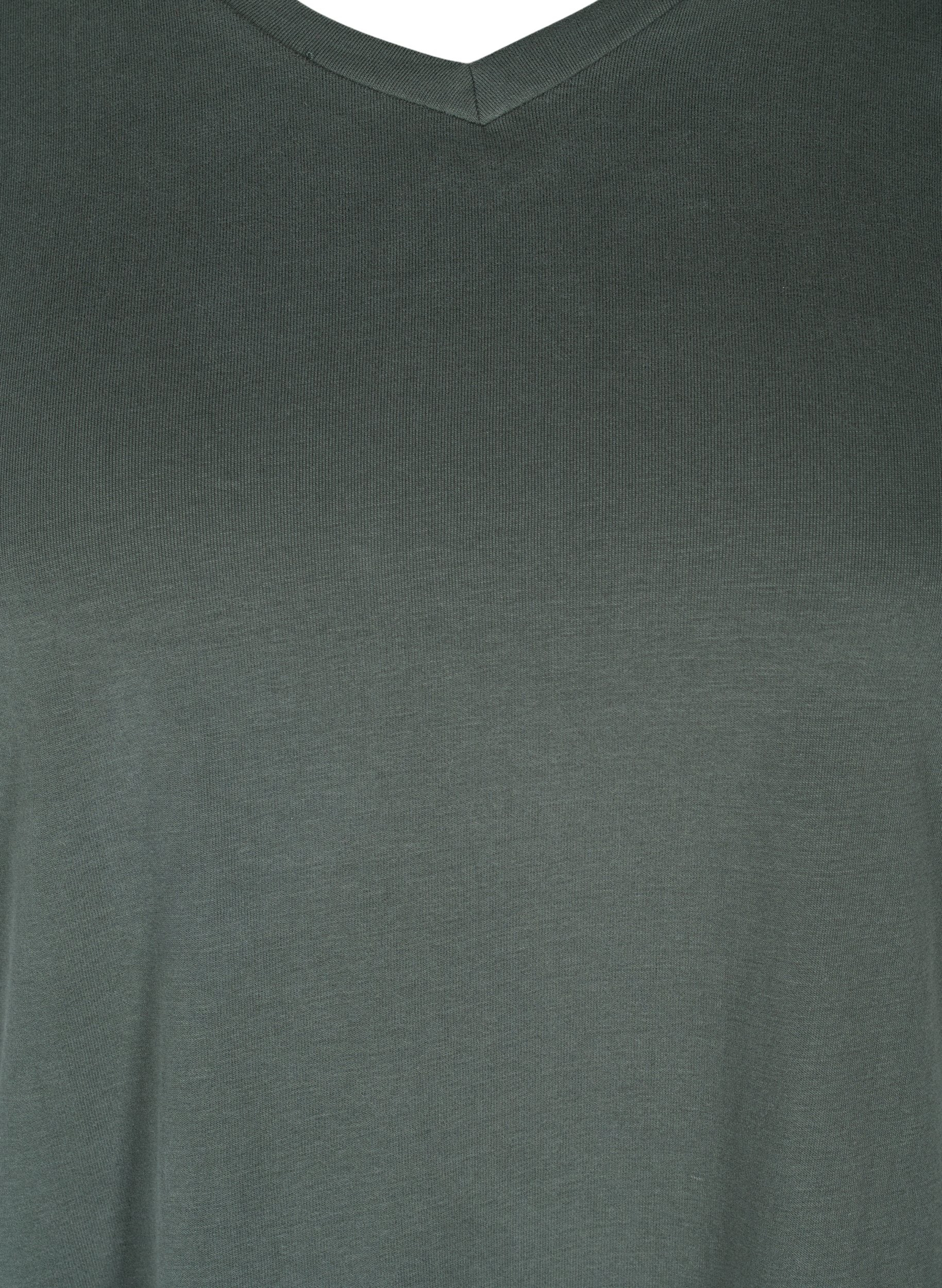 Basis t-shirt med v-hals, Urban Chic, Packshot image number 2