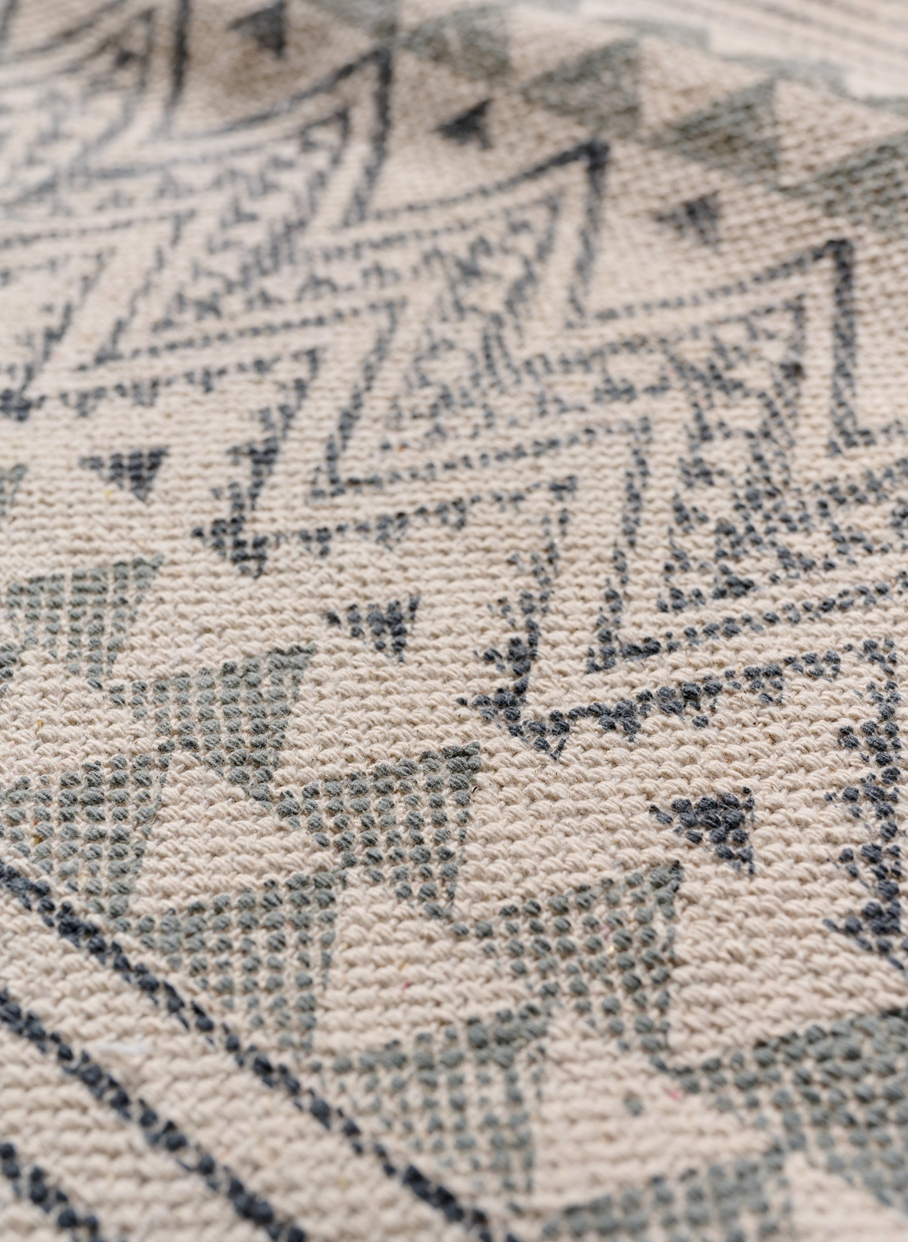 Mønstret tæppe med frynser, Black/Desert Sage, Packshot image number 2