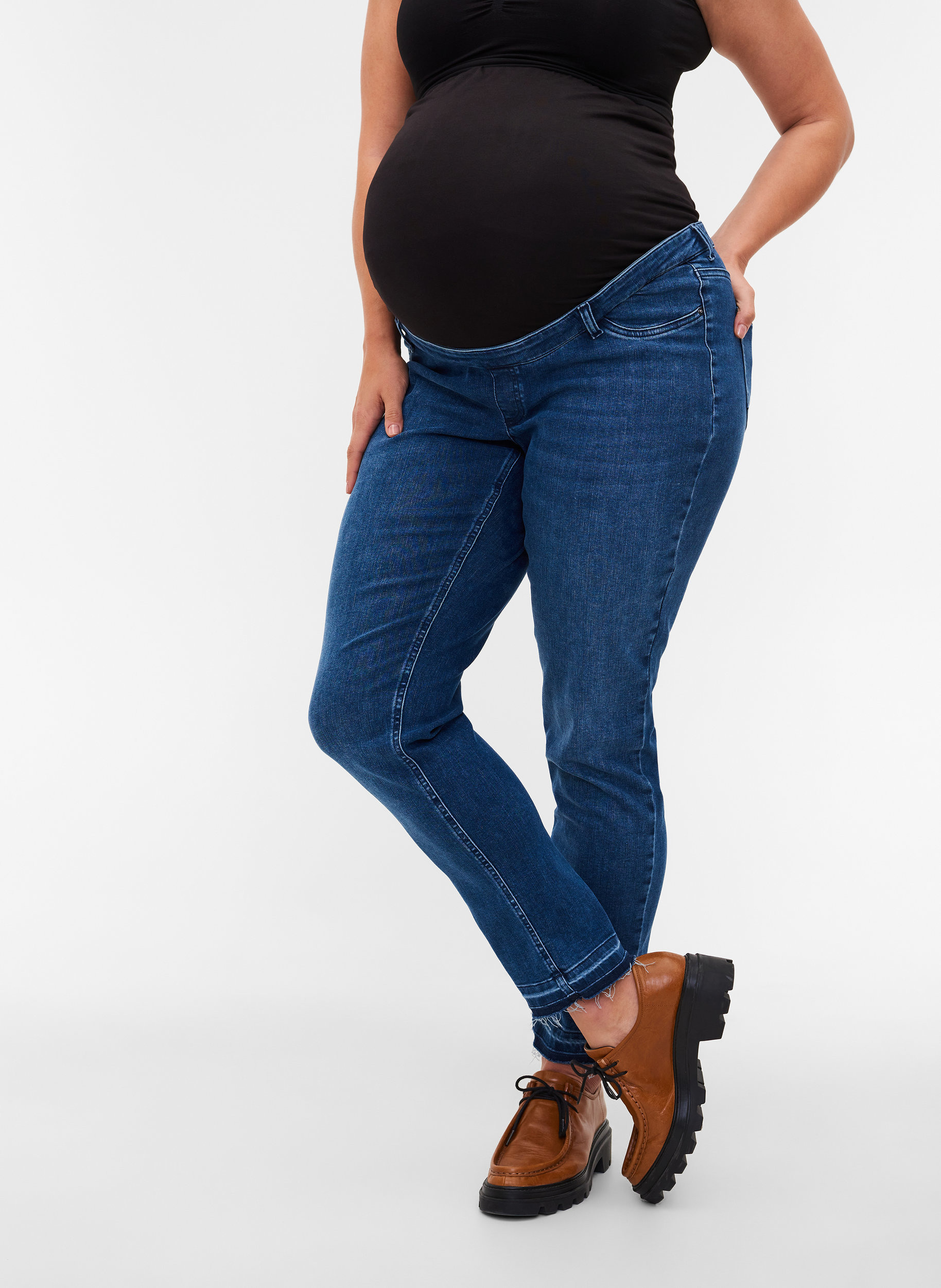 Graviditets Emily jeans, Blue denim, Model image number 1