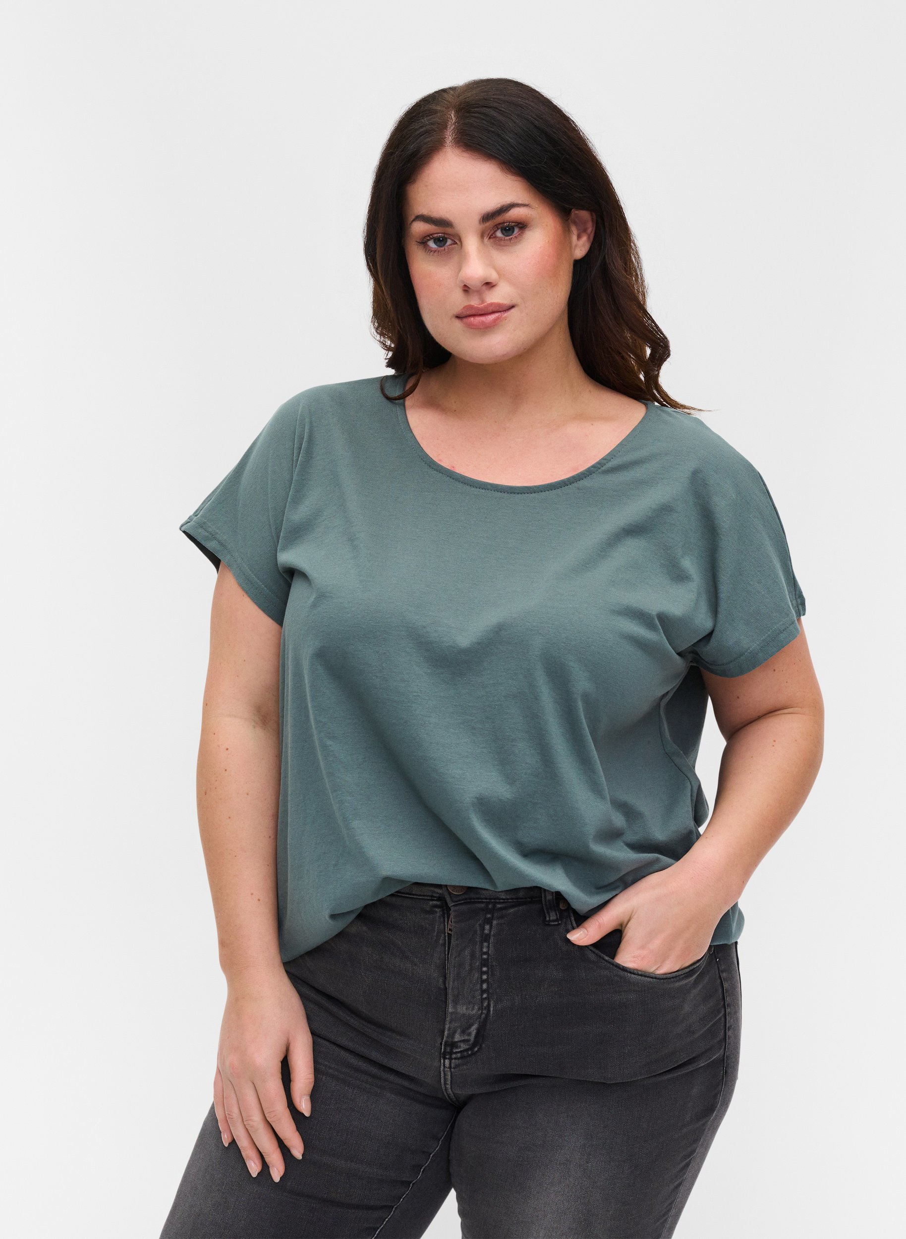 T-shirt i bomuldsmix, Balsam Green, Model image number 0