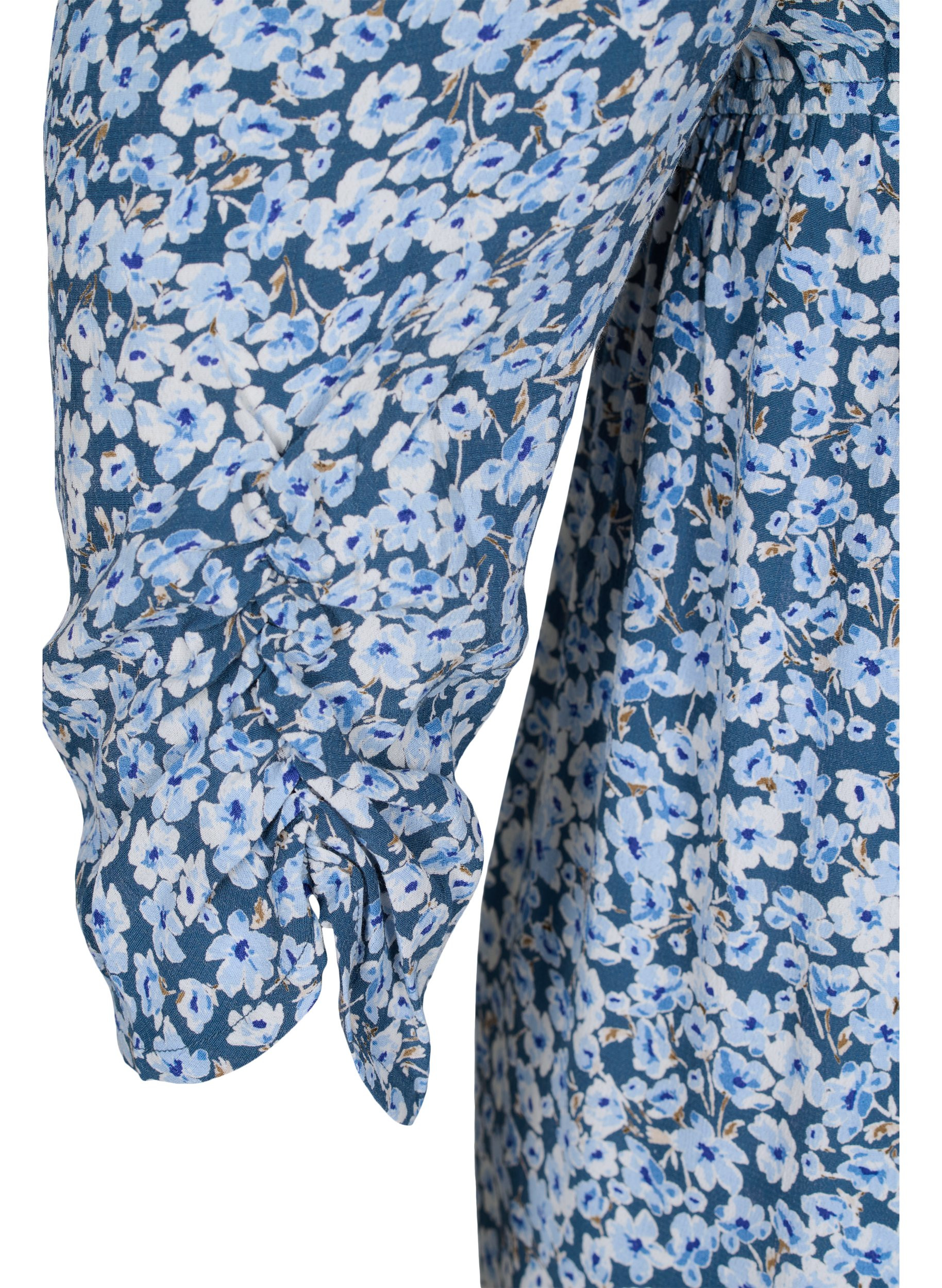 Graviditets bluse i viskose med print, Blue Flower AOP, Packshot image number 3
