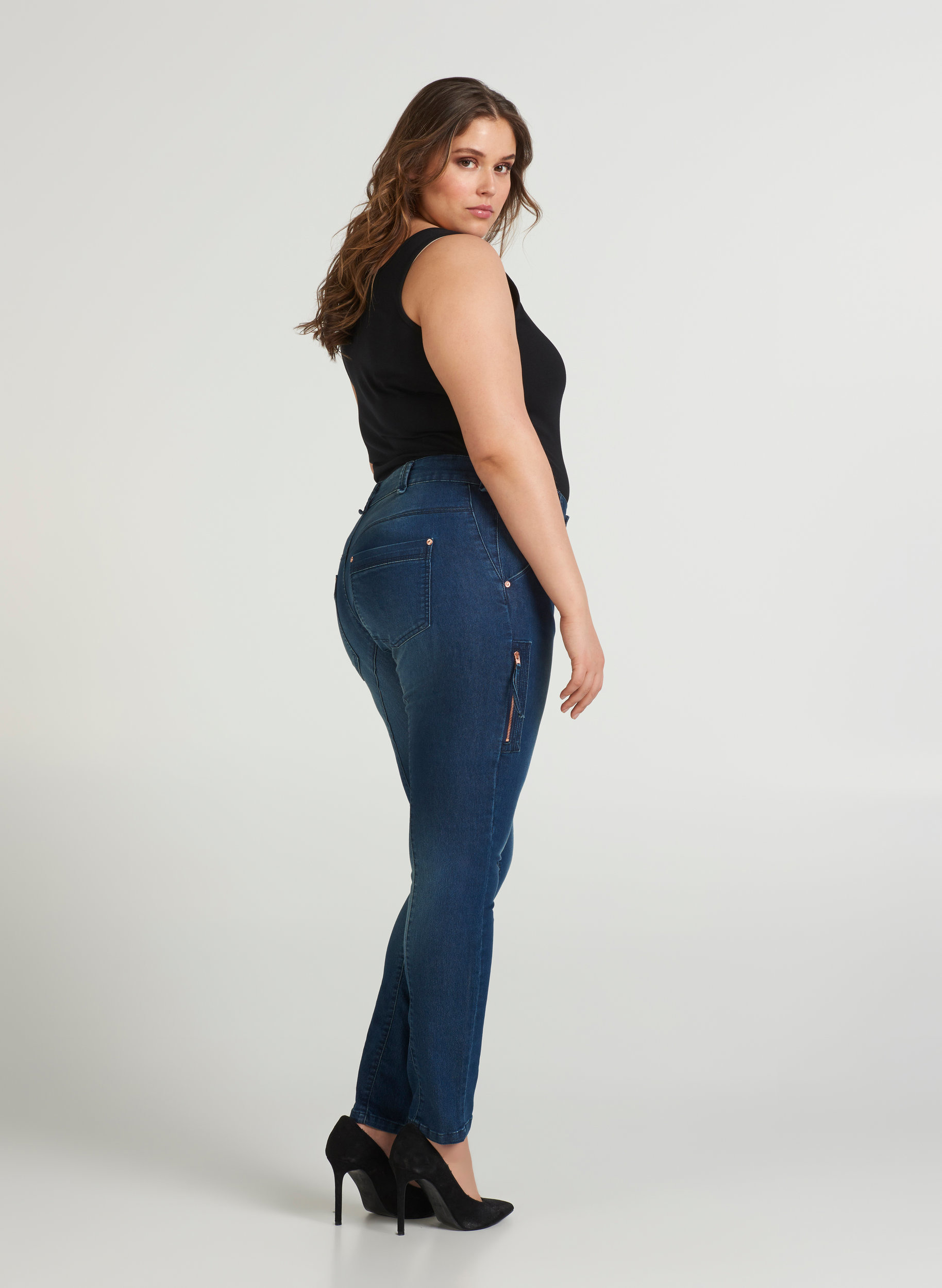 Ekstra slim fit Sanna jeans, Dark blue denim, Model image number 0