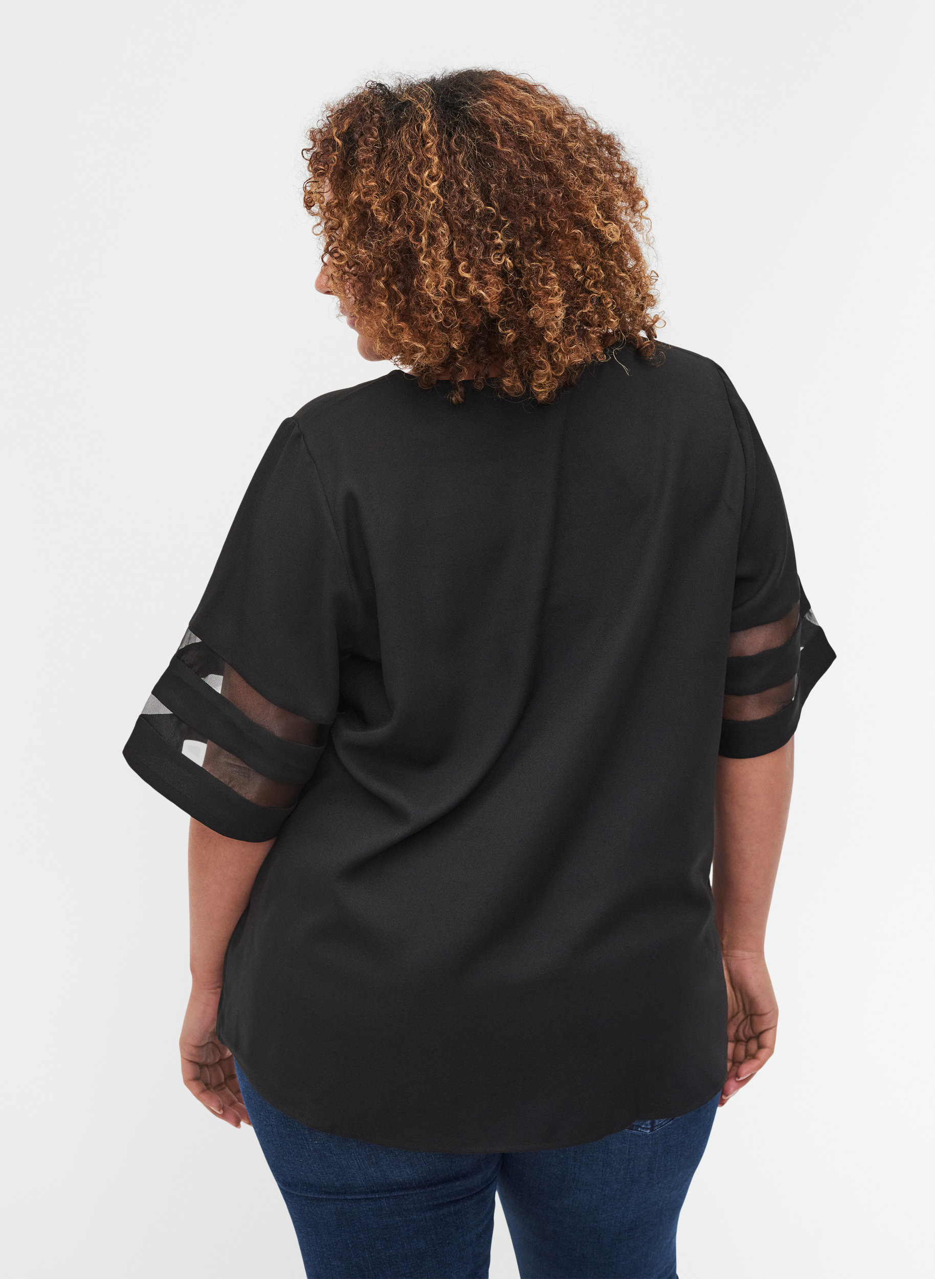 Kortærmet bluse med v-udskæring, Black, Model image number 1