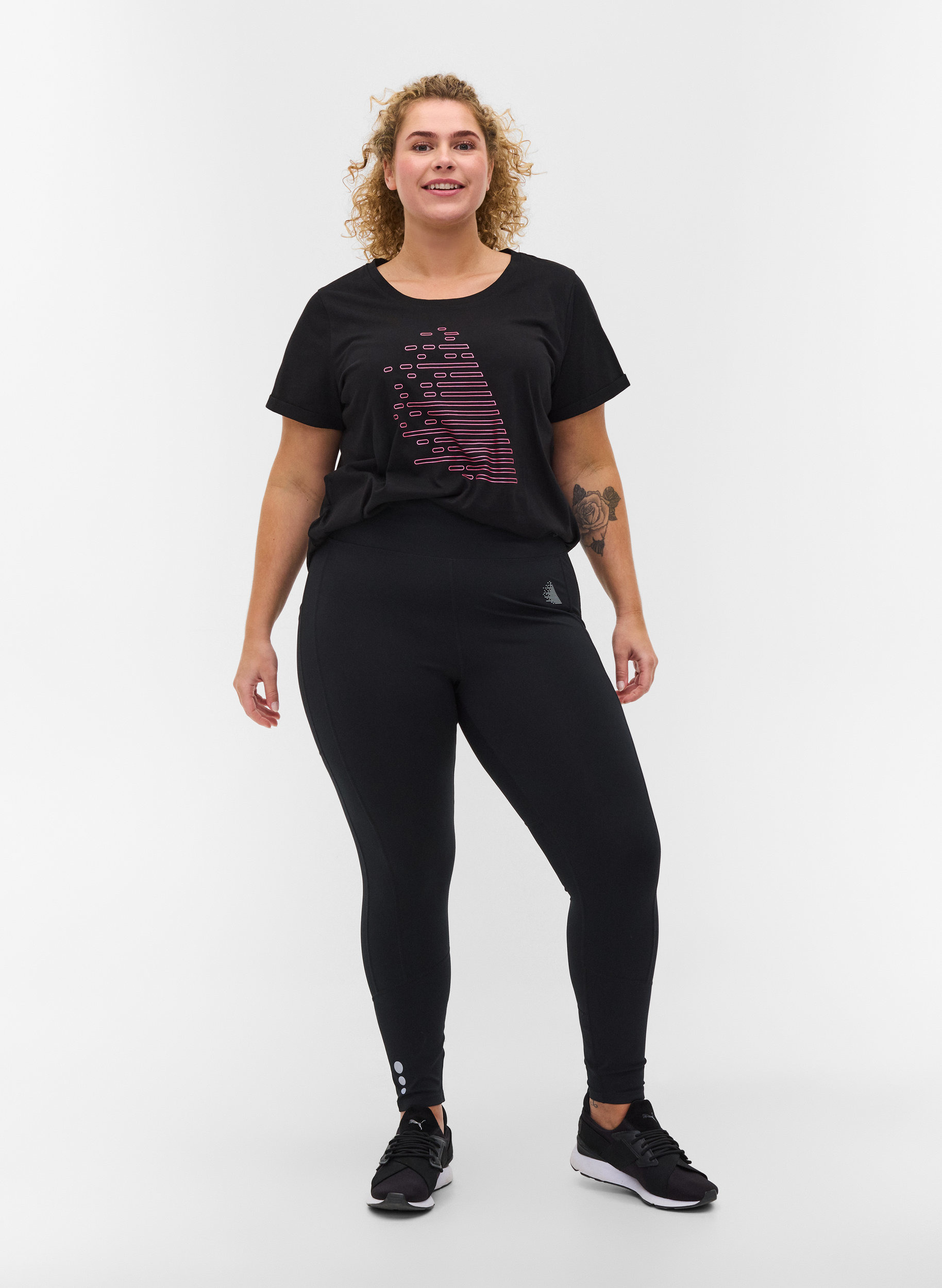 Trænings t-shirt med print, Black Diva Pink, Model image number 2