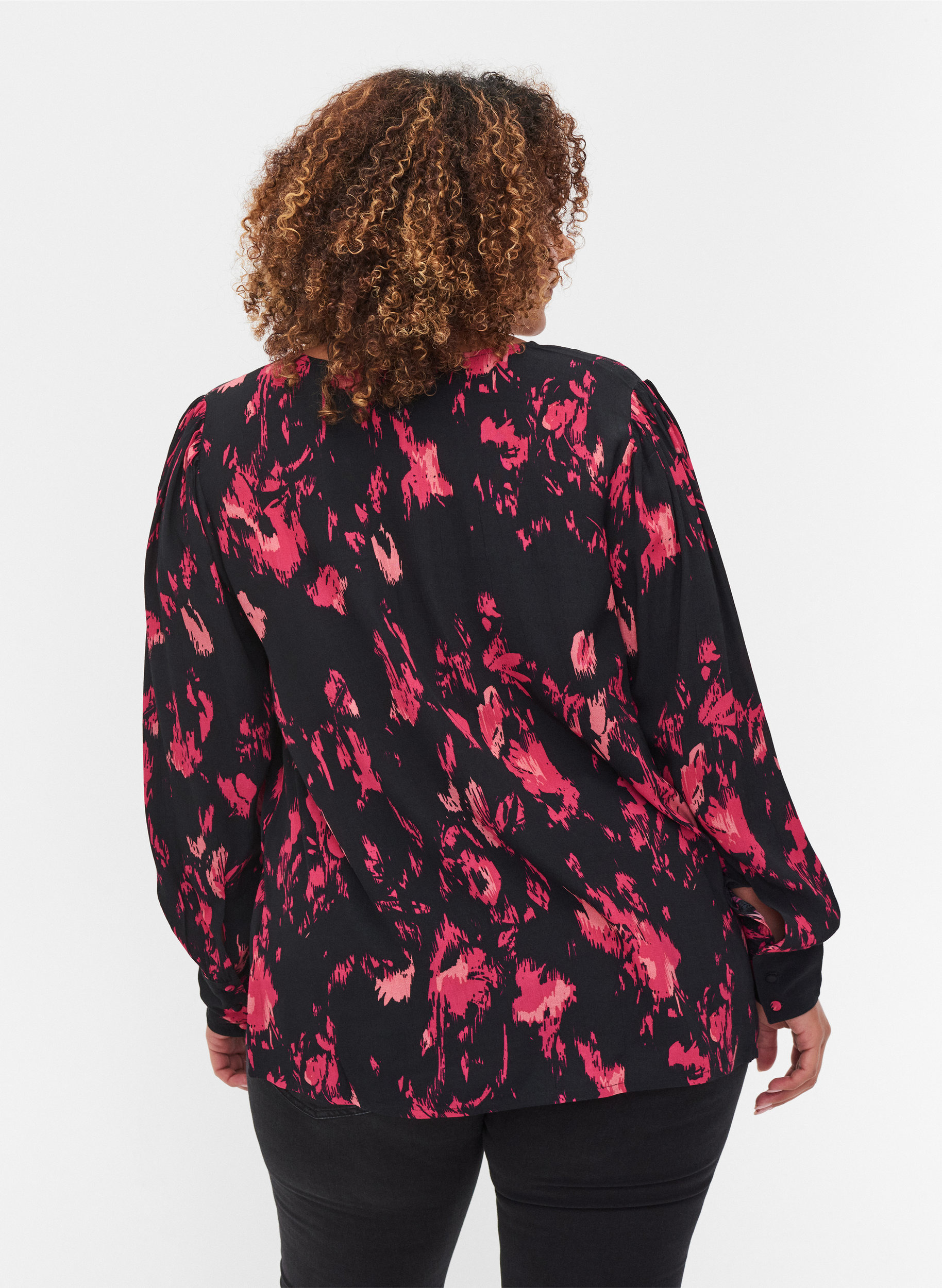 Langærmet viskose bluse med print, Black Pink AOP, Model image number 1