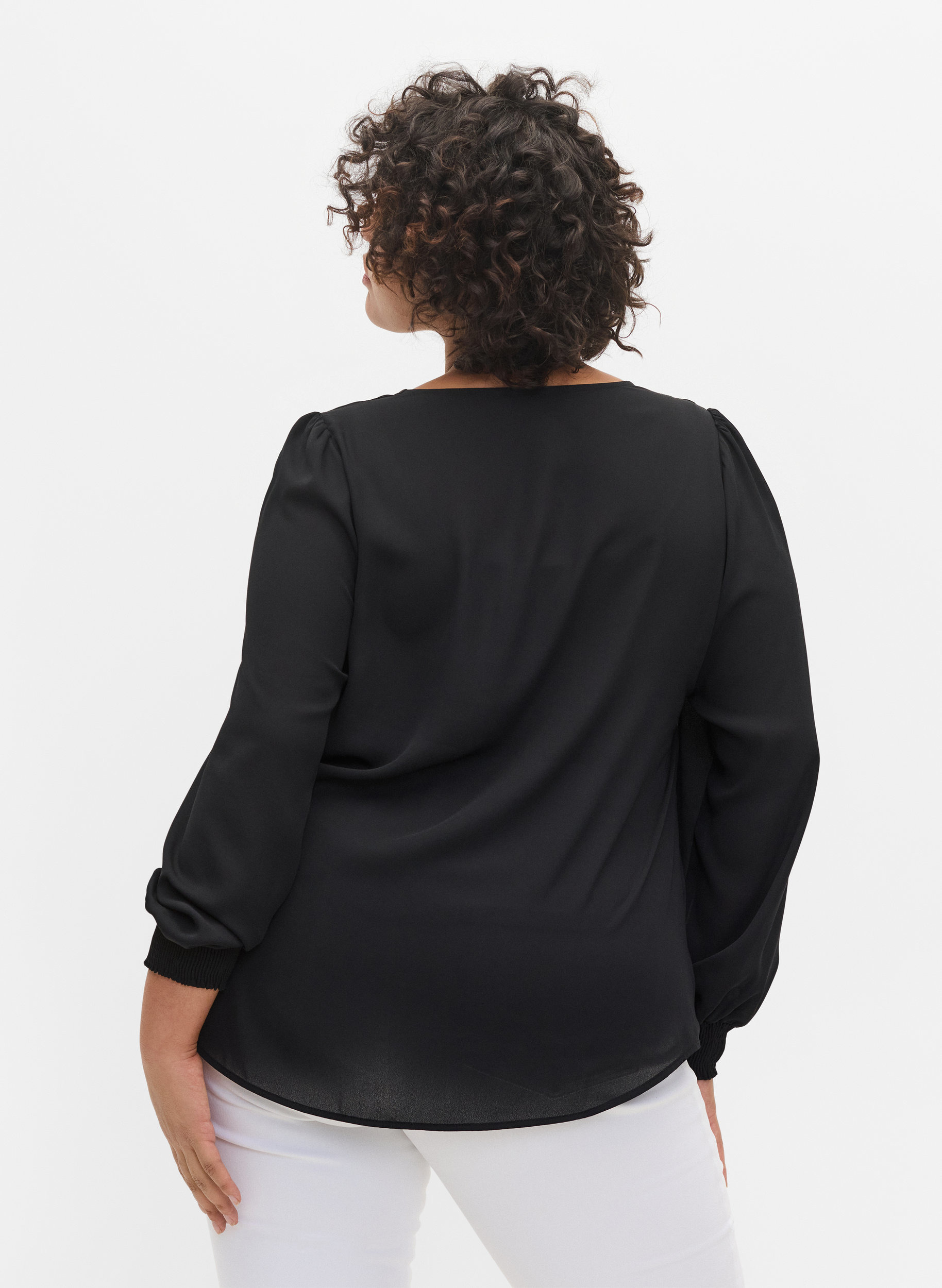 Skjorte med v-udskæring og smock, Black, Model image number 1