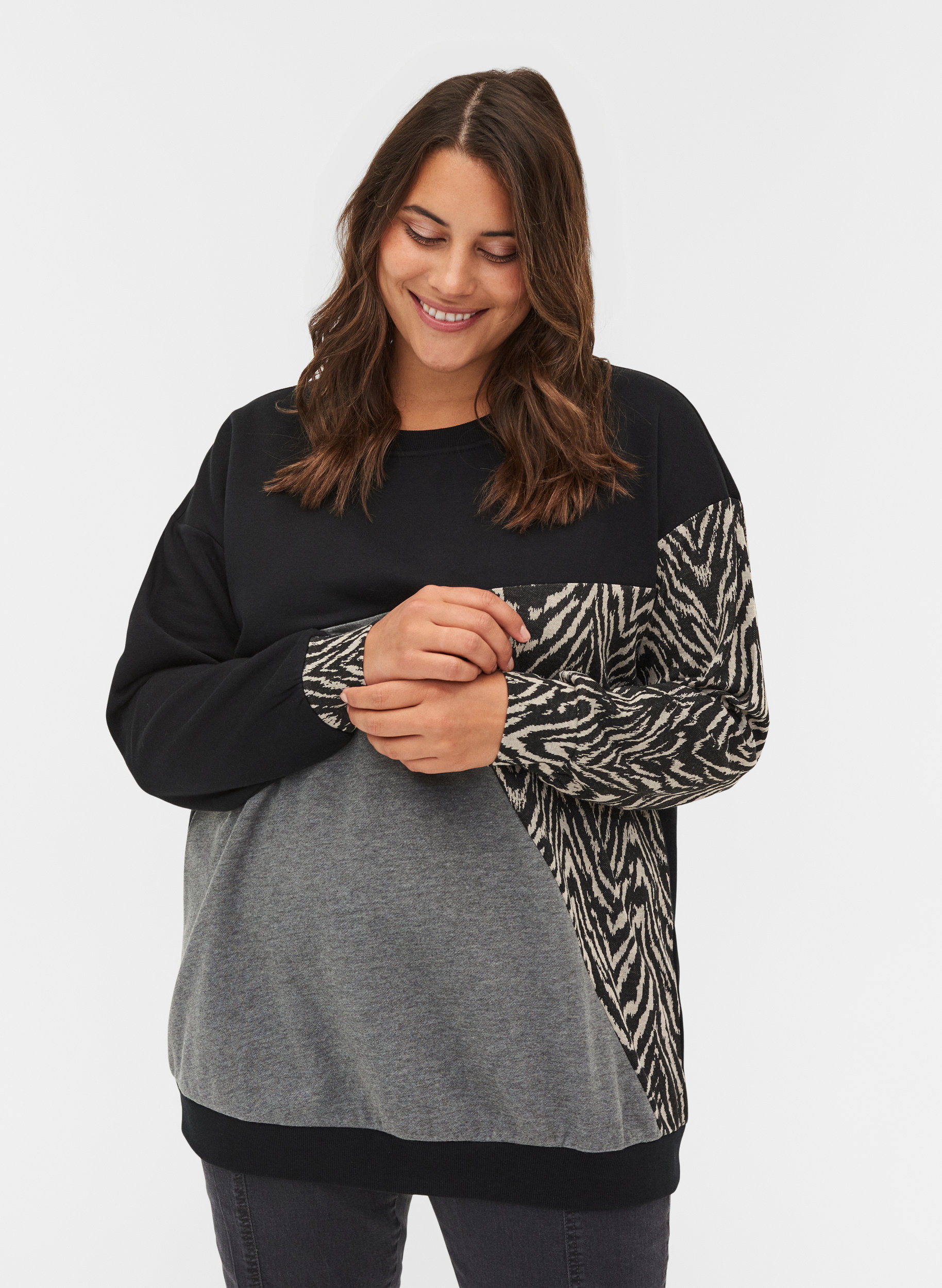 Sweatshirt med printdetaljer, Black Grey Zebra, Model image number 0