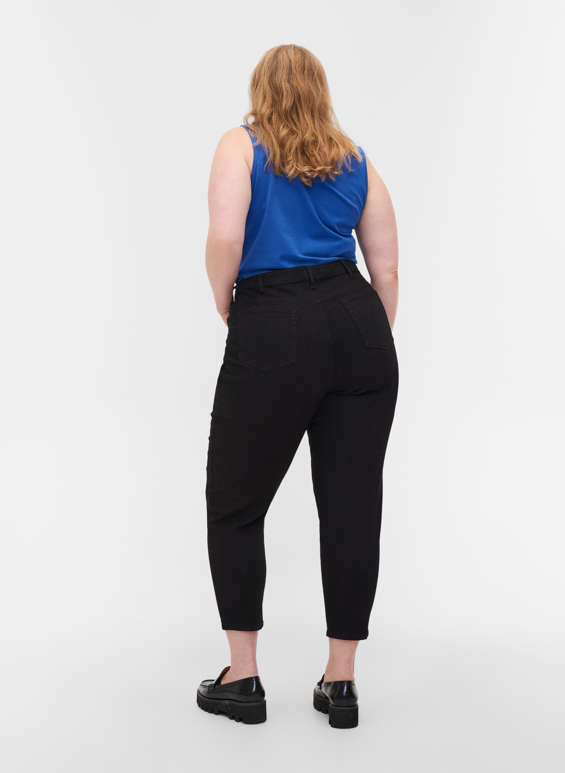 Cropped Mille jeans med mom fit, Black, Model image number 1