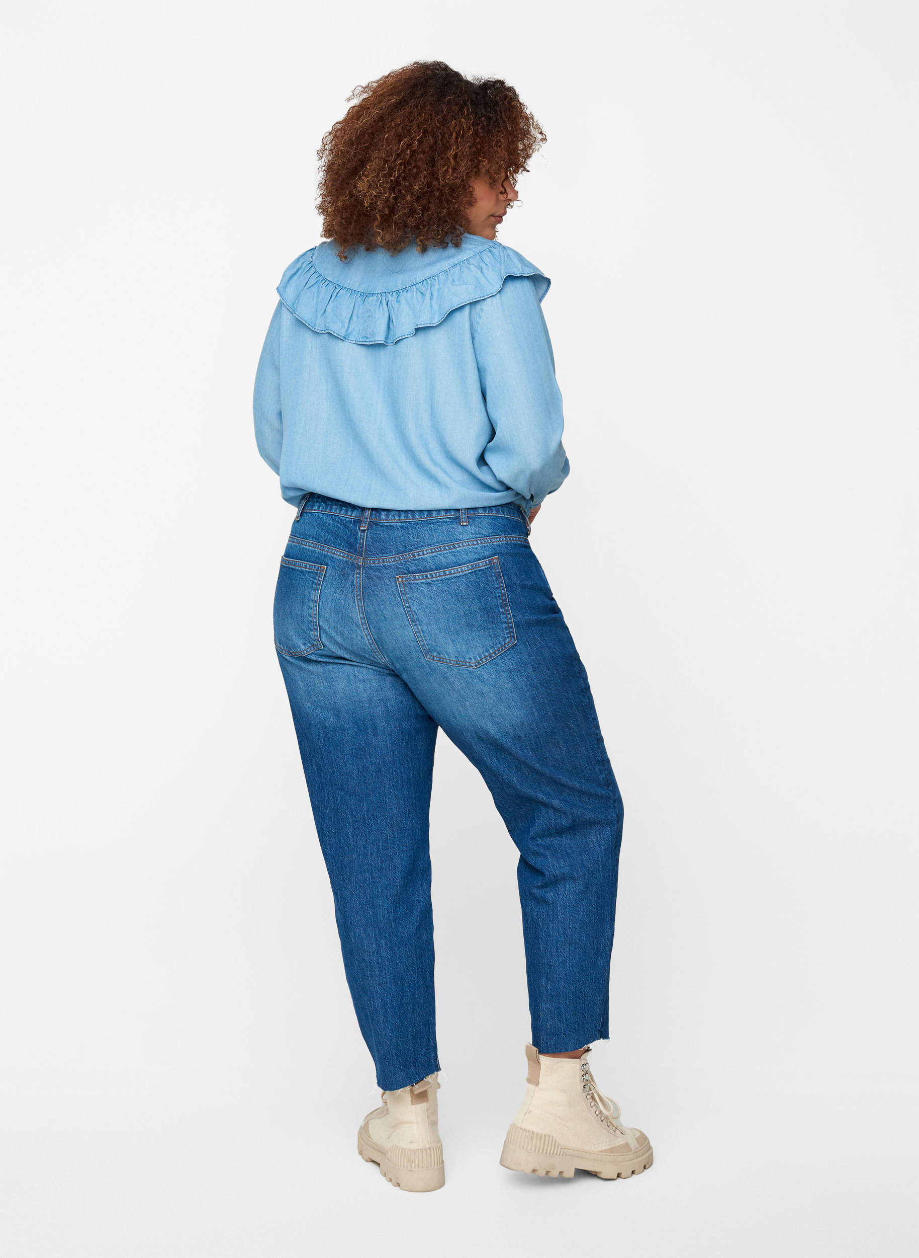 Cropped mom fit Mille jeans med løs pasform, Blue Denim 5, Model image number 1