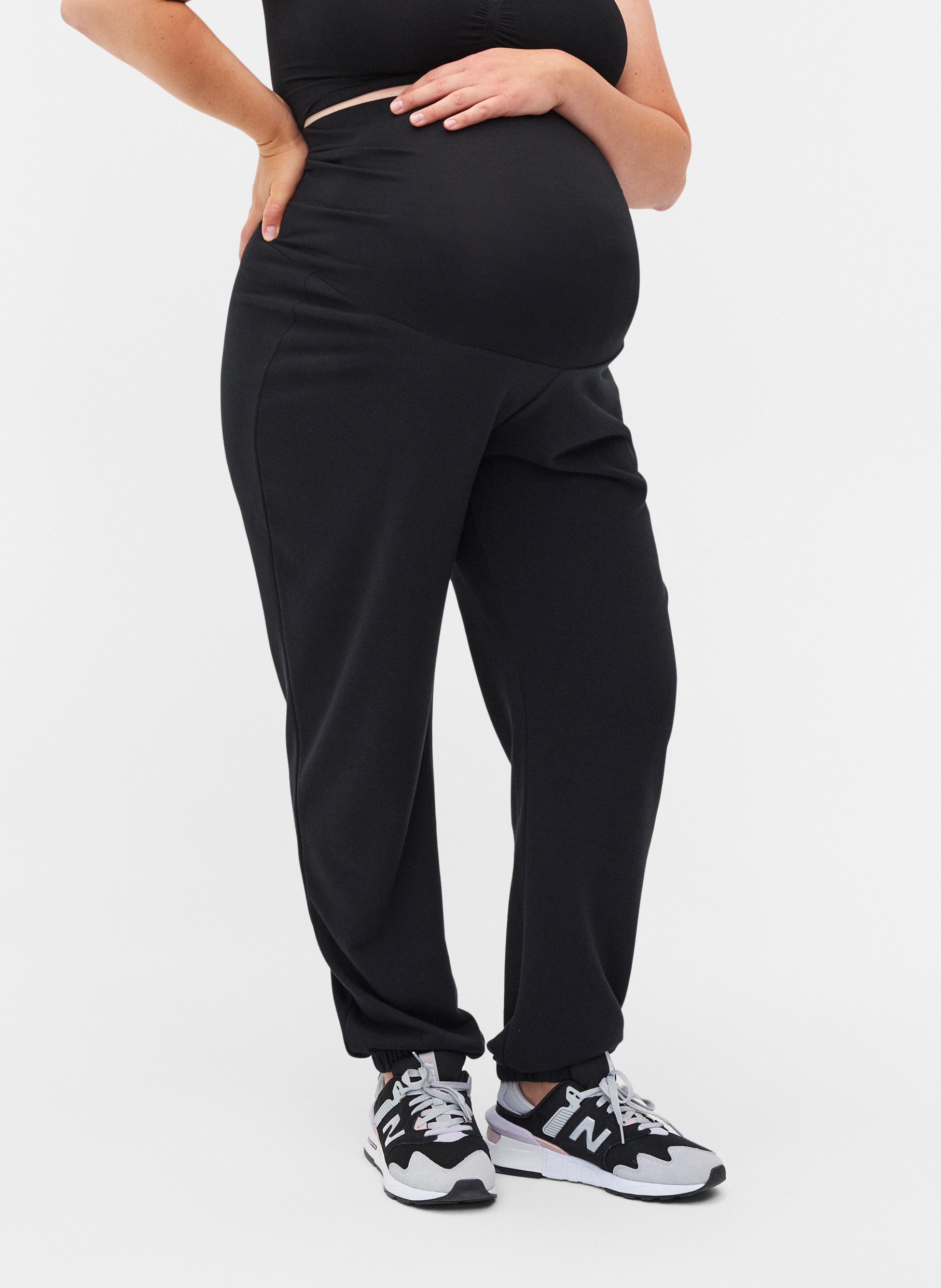 Graviditets sweatpants, Black, Model image number 2
