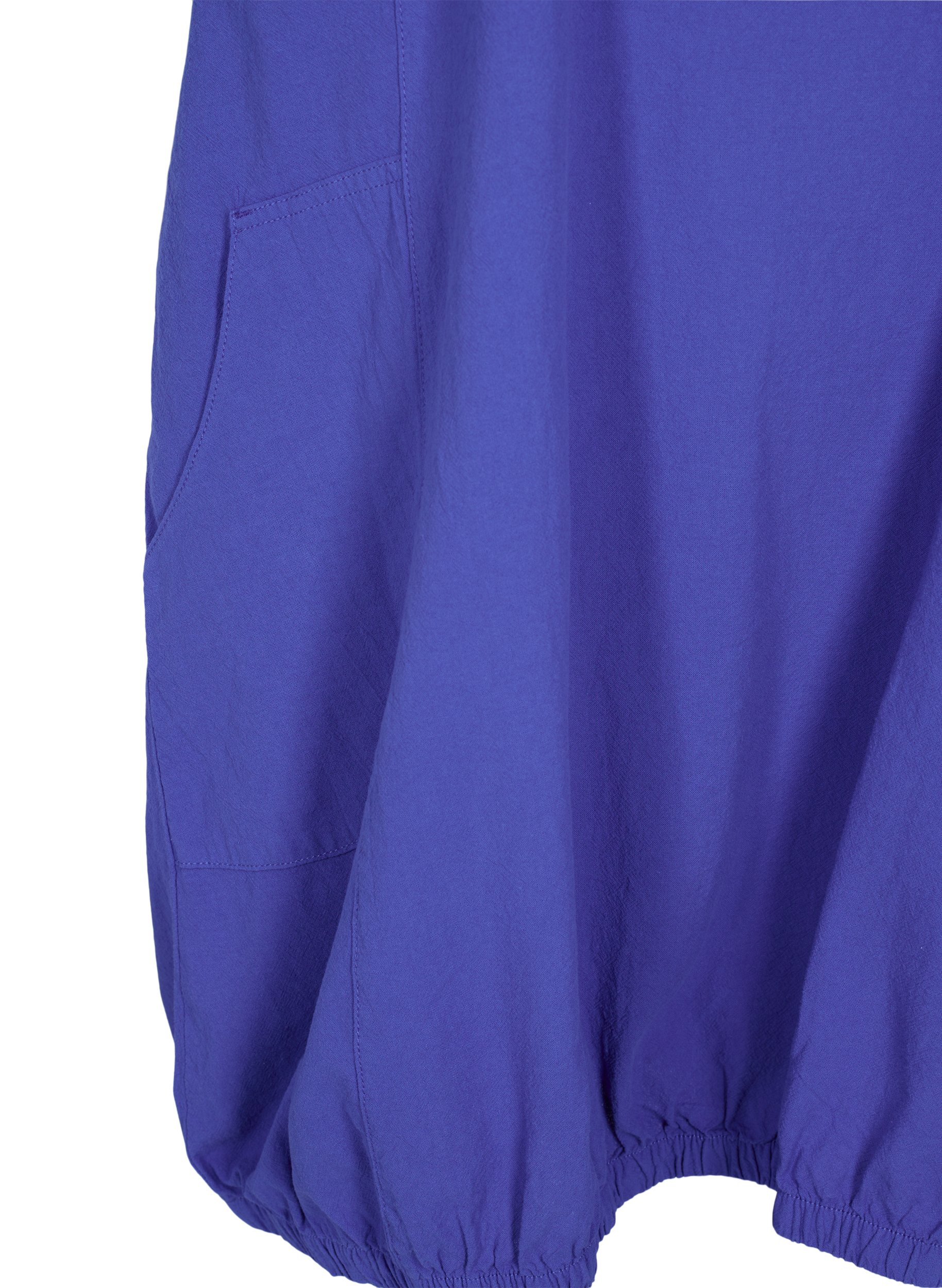 Ærmeløs kjole i bomuld, Dazzling Blue, Packshot image number 3